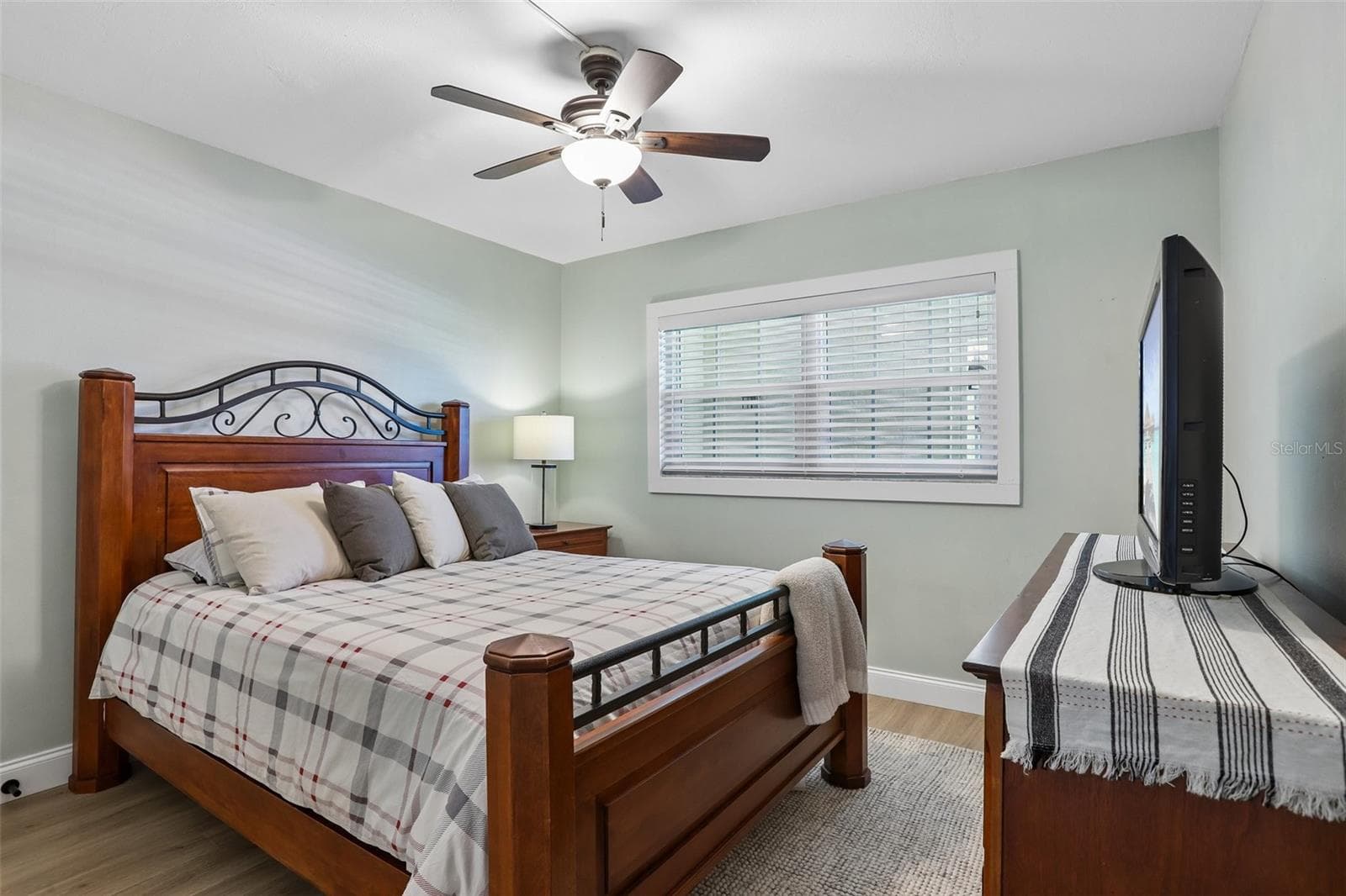 Condominium at 938 VIRGINIA ST #204, DUNEDIN, photo 17 of 36