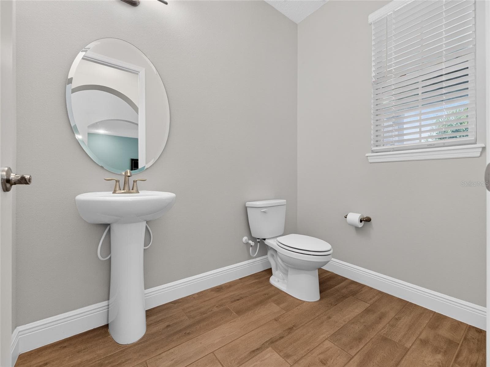 Single Family Residence at 9849 LOST CREEK DR, WINTER GARDEN, photo 9 of 80