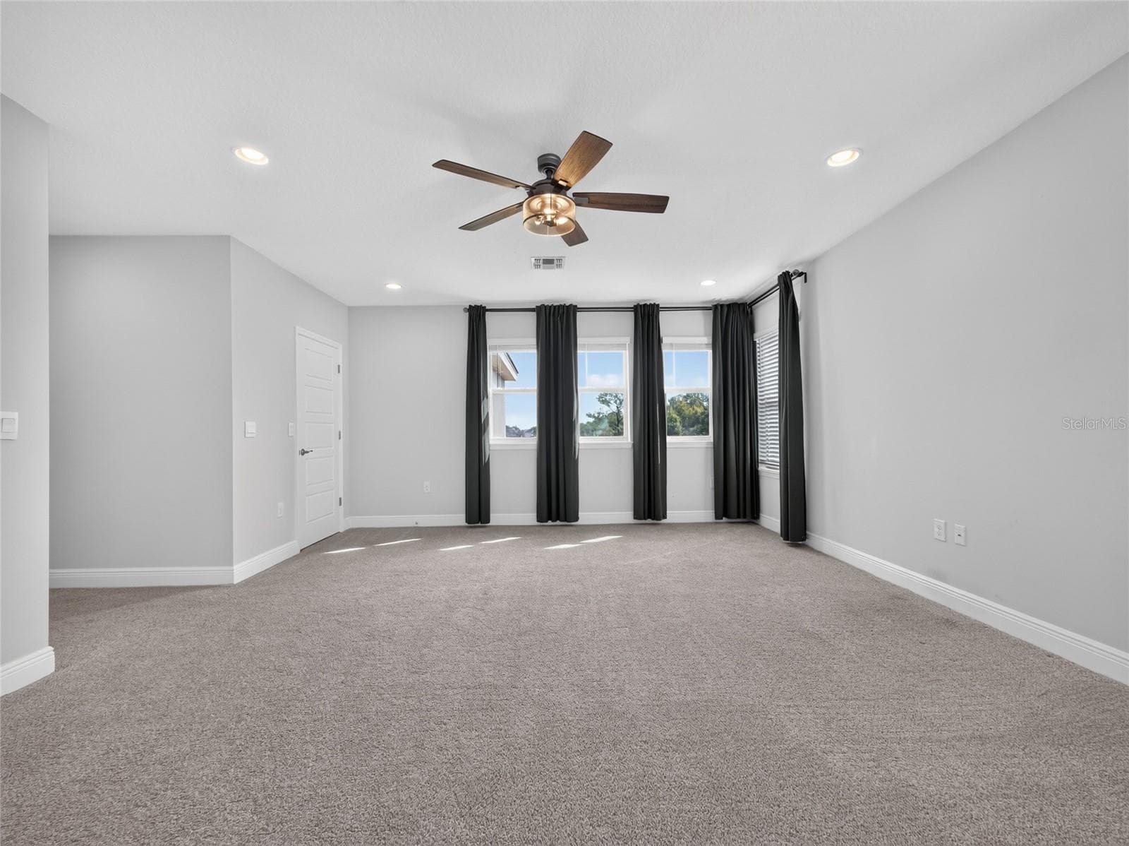 Single Family Residence at 9849 LOST CREEK DR, WINTER GARDEN, photo 45 of 80