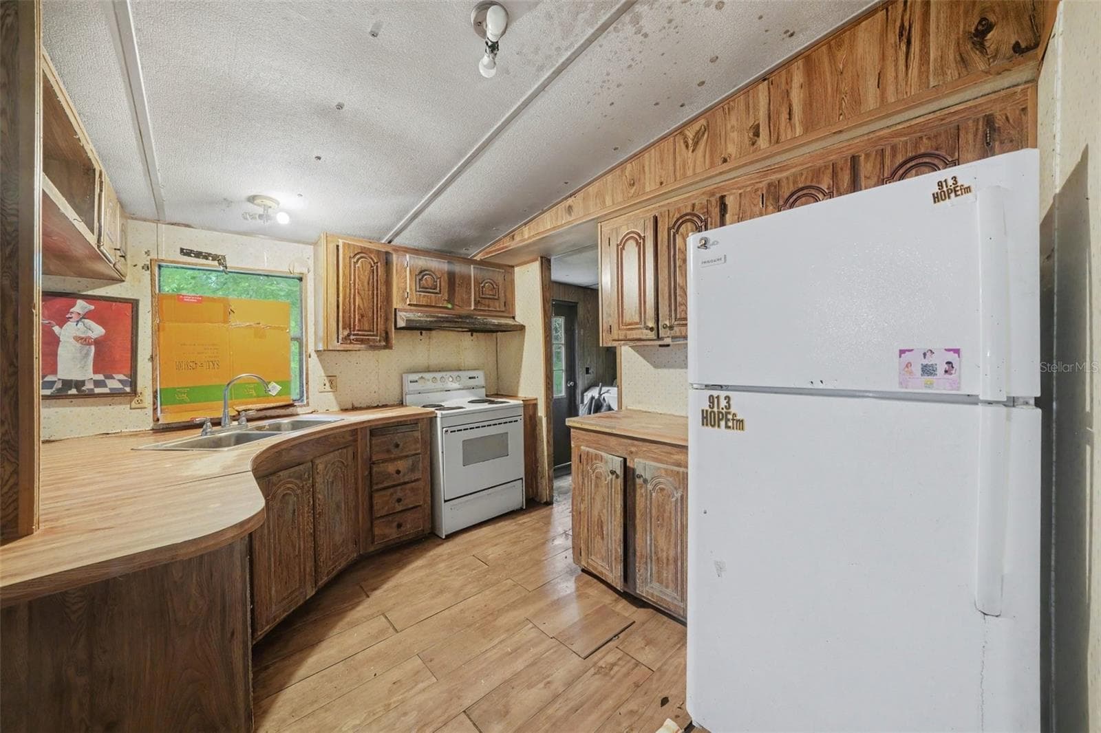 Manufactured Home at 114 SHADY OAK DR, SATSUMA, photo 11 of 29