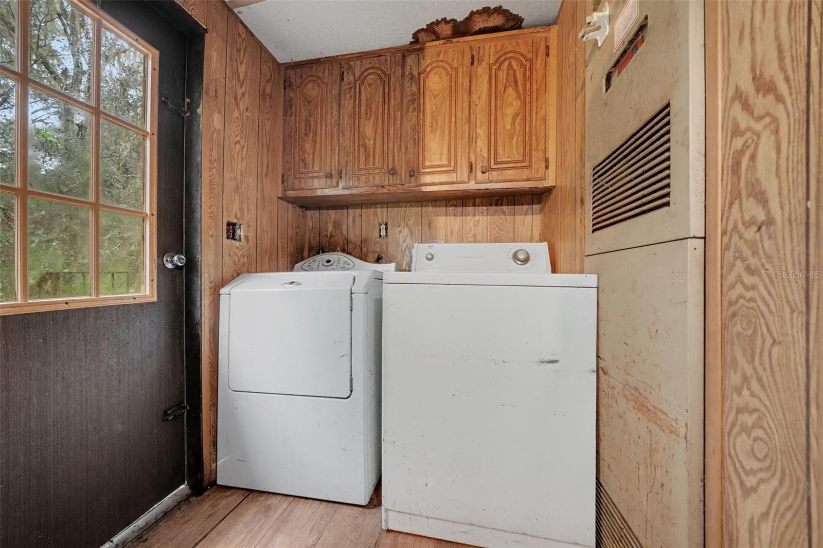 Manufactured Home at 114 SHADY OAK DR, SATSUMA, photo 23 of 29