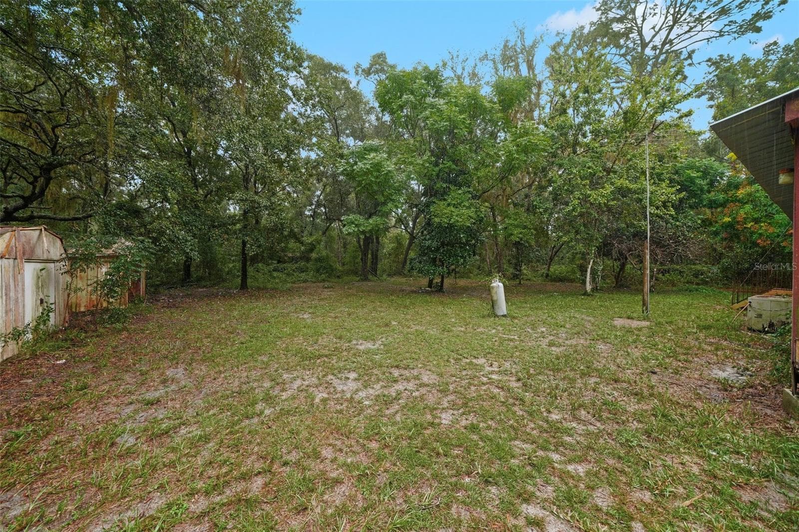 Manufactured Home at 114 SHADY OAK DR, SATSUMA, photo 26 of 29