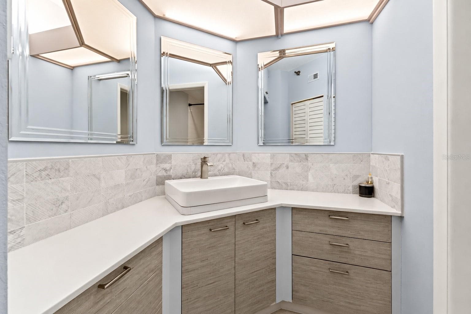 Primary Bathroom - 7979 SAILBOAT KEY BLVD S #202, SOUTH PASADENA
