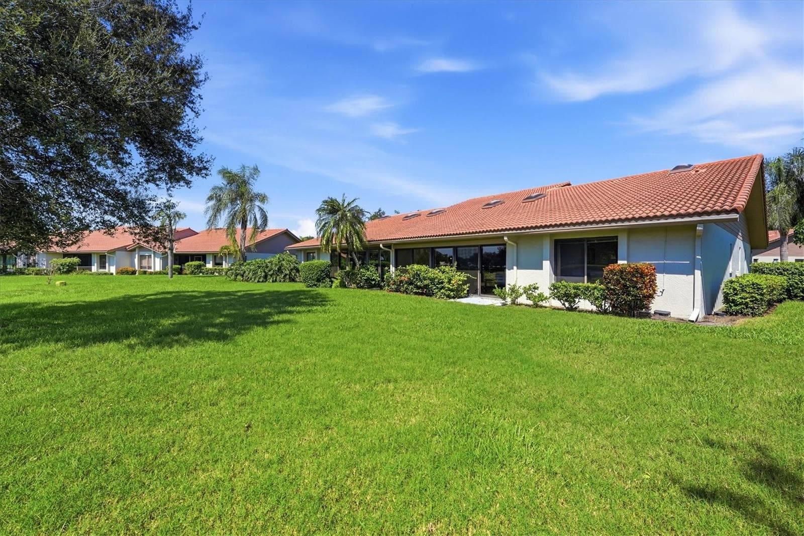 Villa at 3981 WILSHIRE CIR E #195, SARASOTA, photo 32 of 60