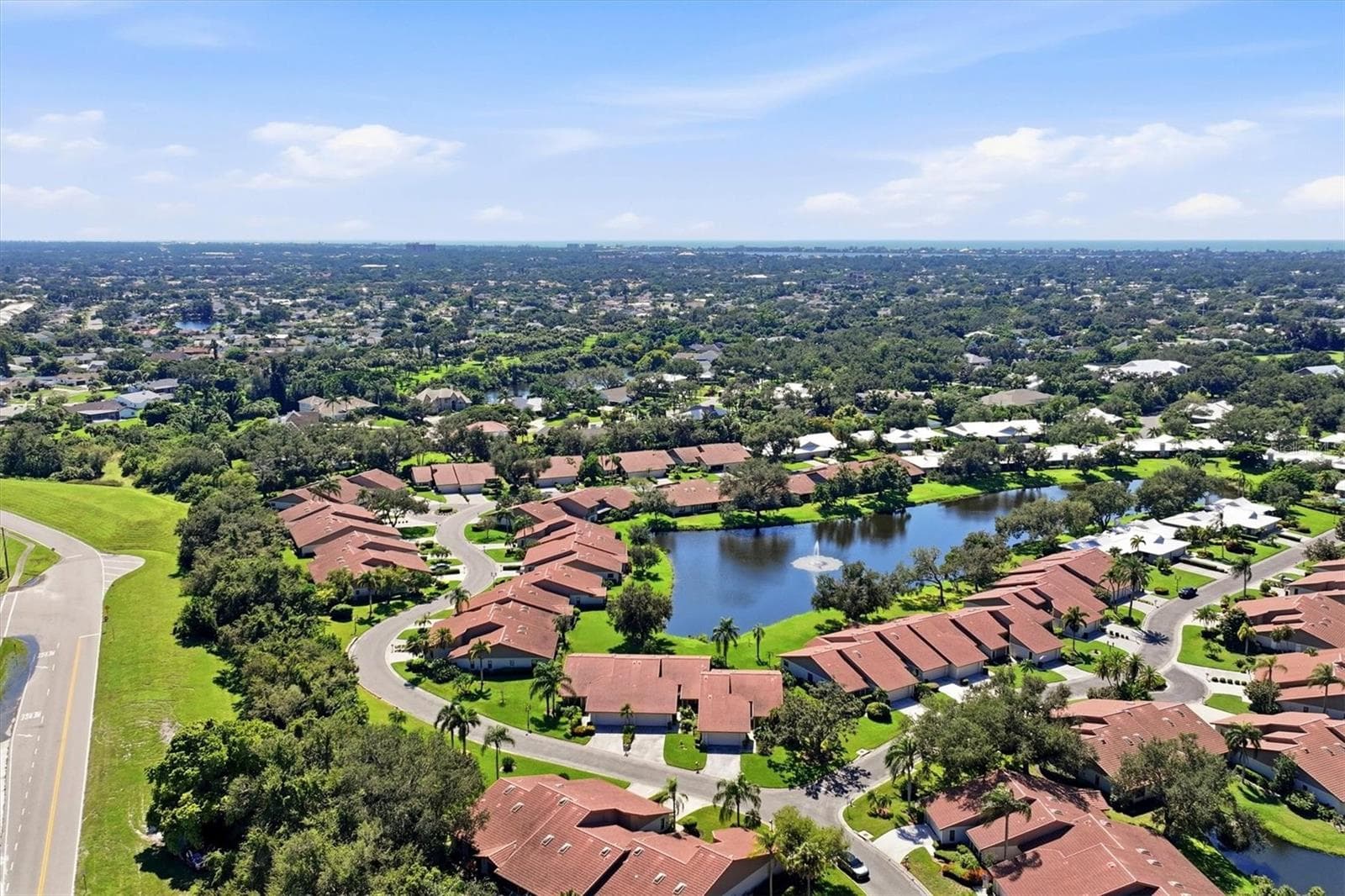 Villa at 3981 WILSHIRE CIR E #195, SARASOTA, photo 40 of 60