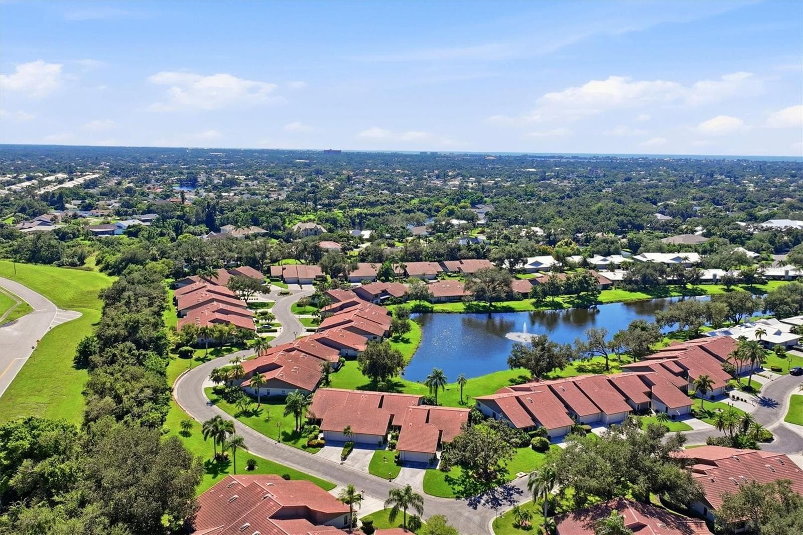Villa at 3981 WILSHIRE CIR E #195, SARASOTA, photo 41 of 60