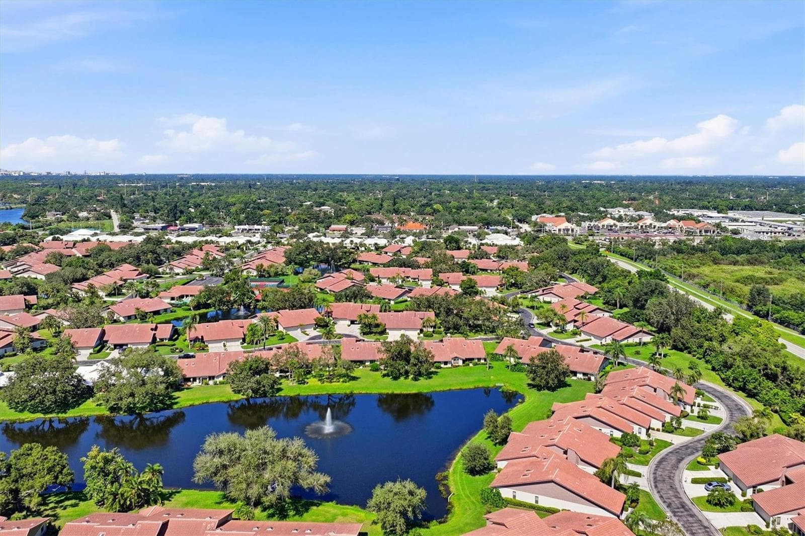 Villa at 3981 WILSHIRE CIR E #195, SARASOTA, photo 43 of 60