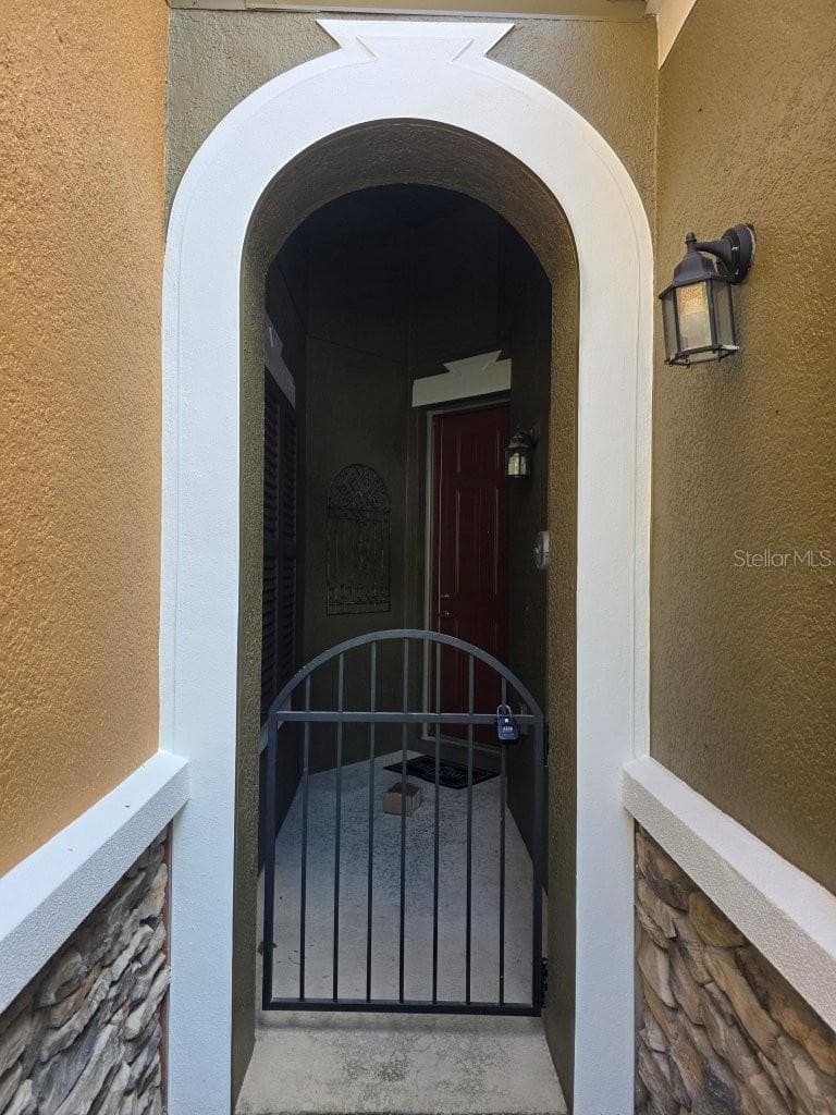 Townhouse at 9481 TAWNYBERRY ST, ORLANDO, photo 5 of 39