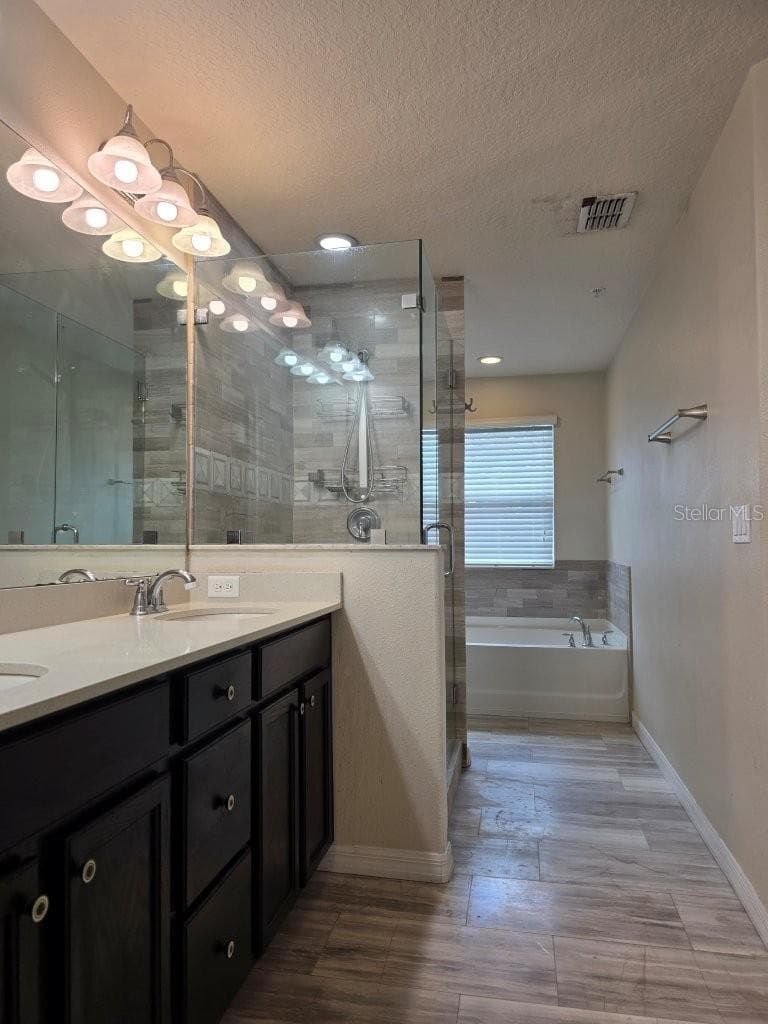 Townhouse at 9481 TAWNYBERRY ST, ORLANDO, photo 18 of 39