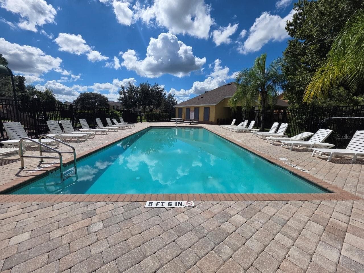 Townhouse at 9481 TAWNYBERRY ST, ORLANDO, photo 37 of 39