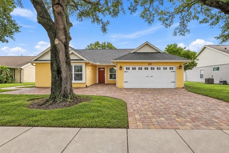1680 LADY SLIPPER CIR