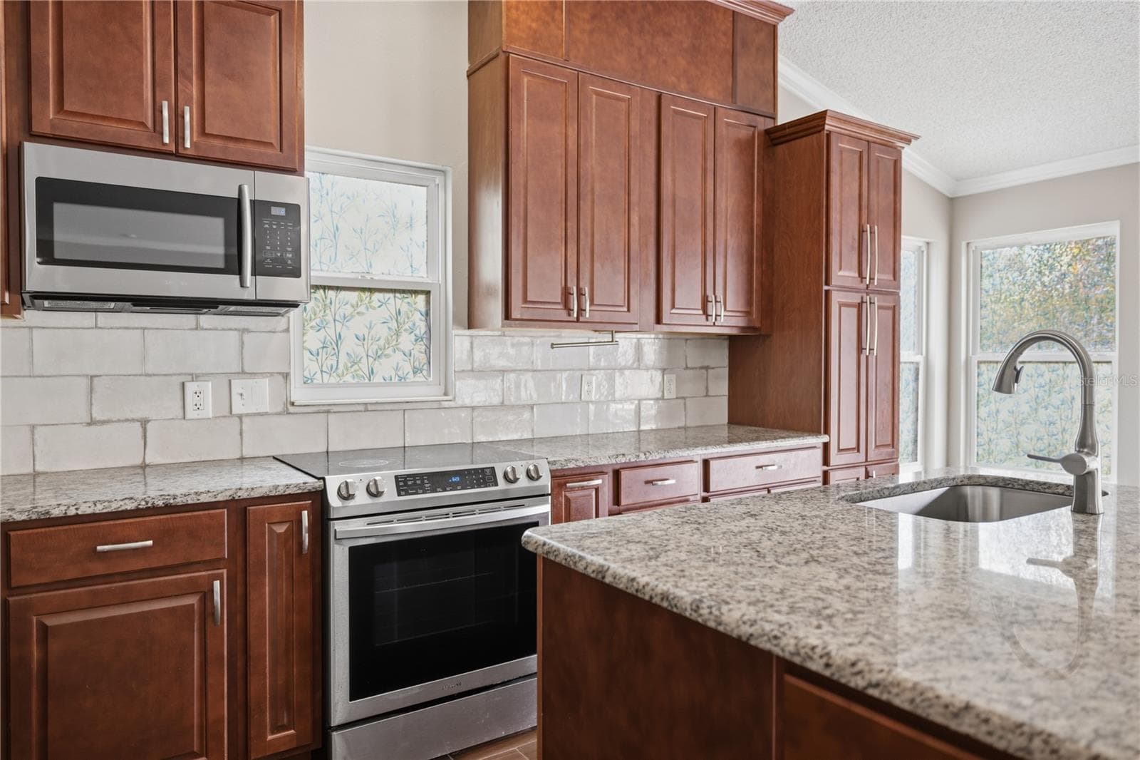 Kitchen - 1680 LADY SLIPPER CIR, ORLANDO