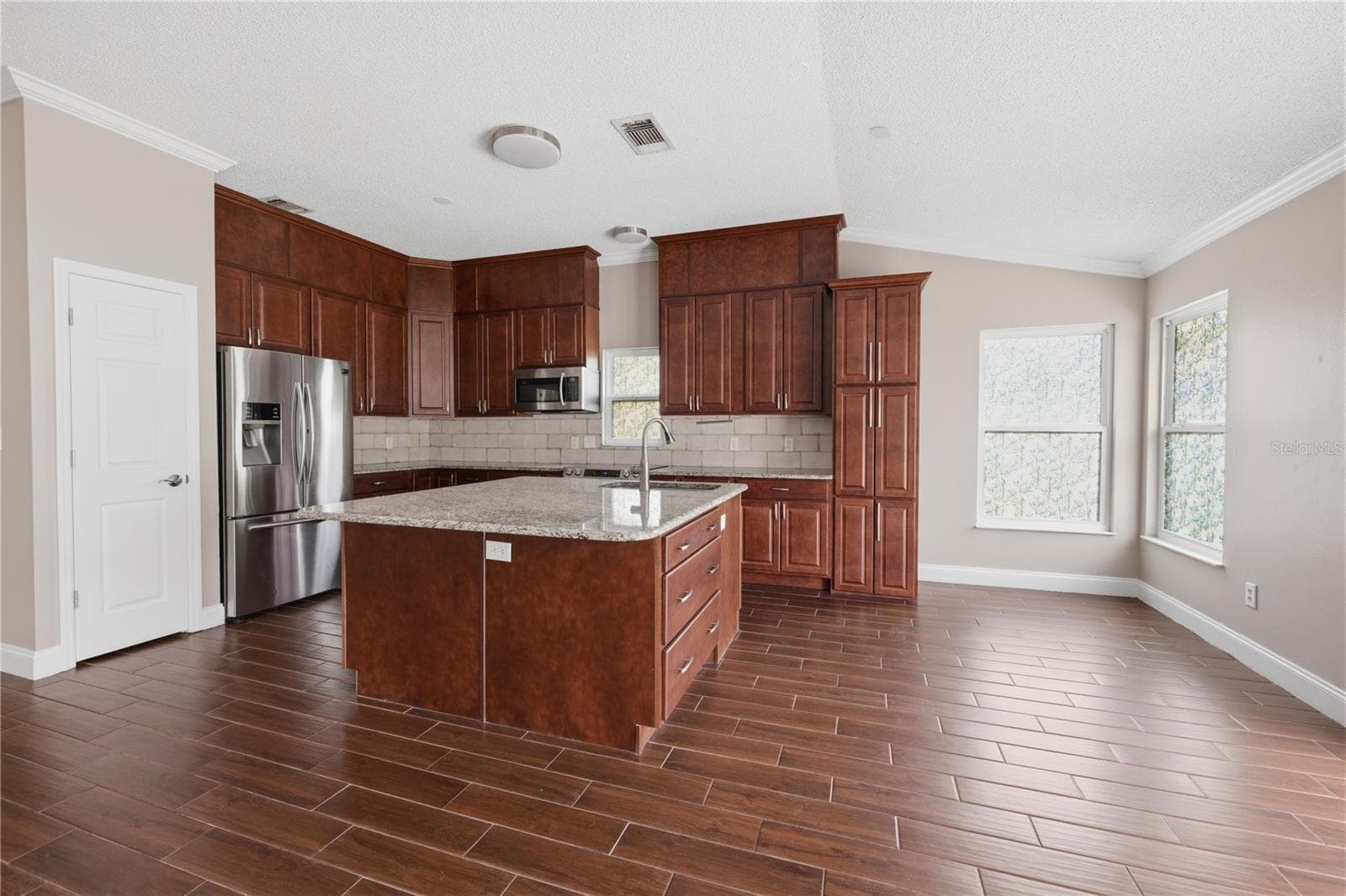 Kitchen - 1680 LADY SLIPPER CIR, ORLANDO