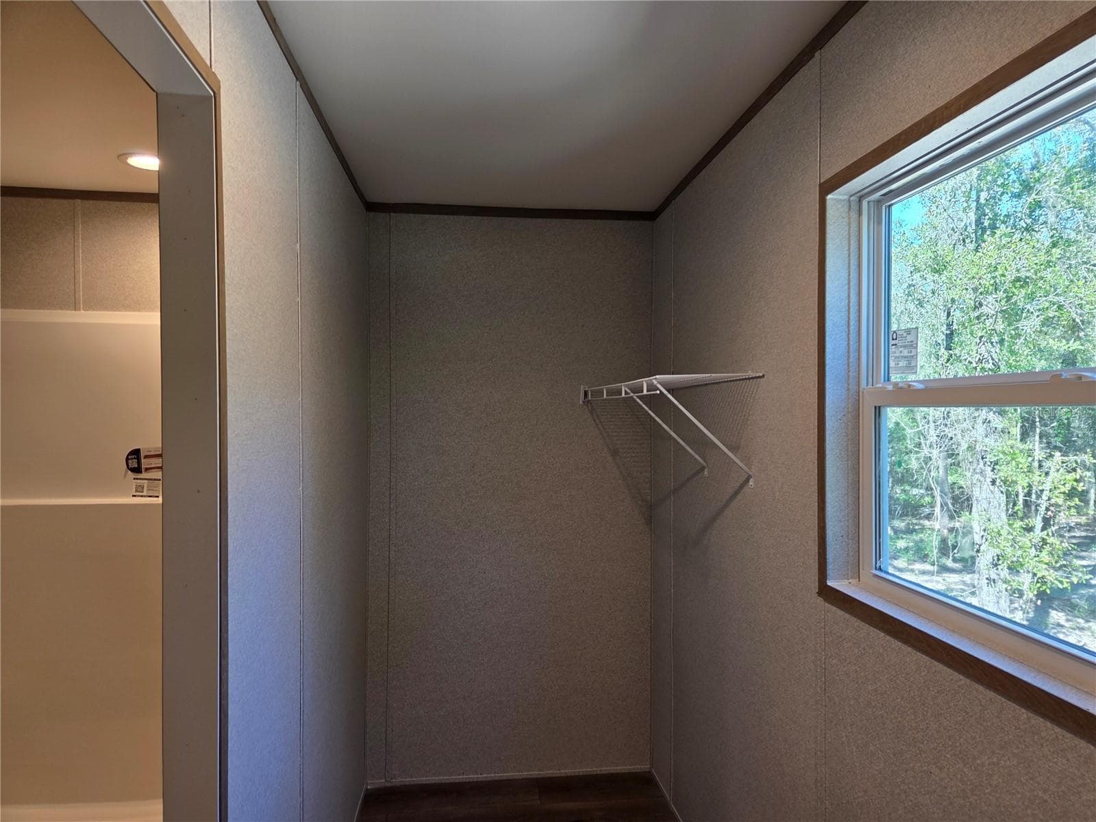 Manufactured Home at 1110 NE 122ND AVE, WILLISTON, photo 19 of 24