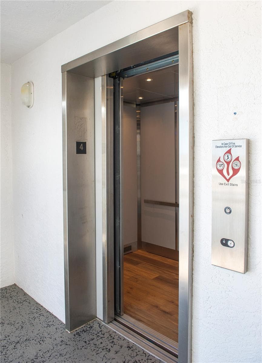 Elevator Access! - 7070 PLACIDA RD #1231, PLACIDA