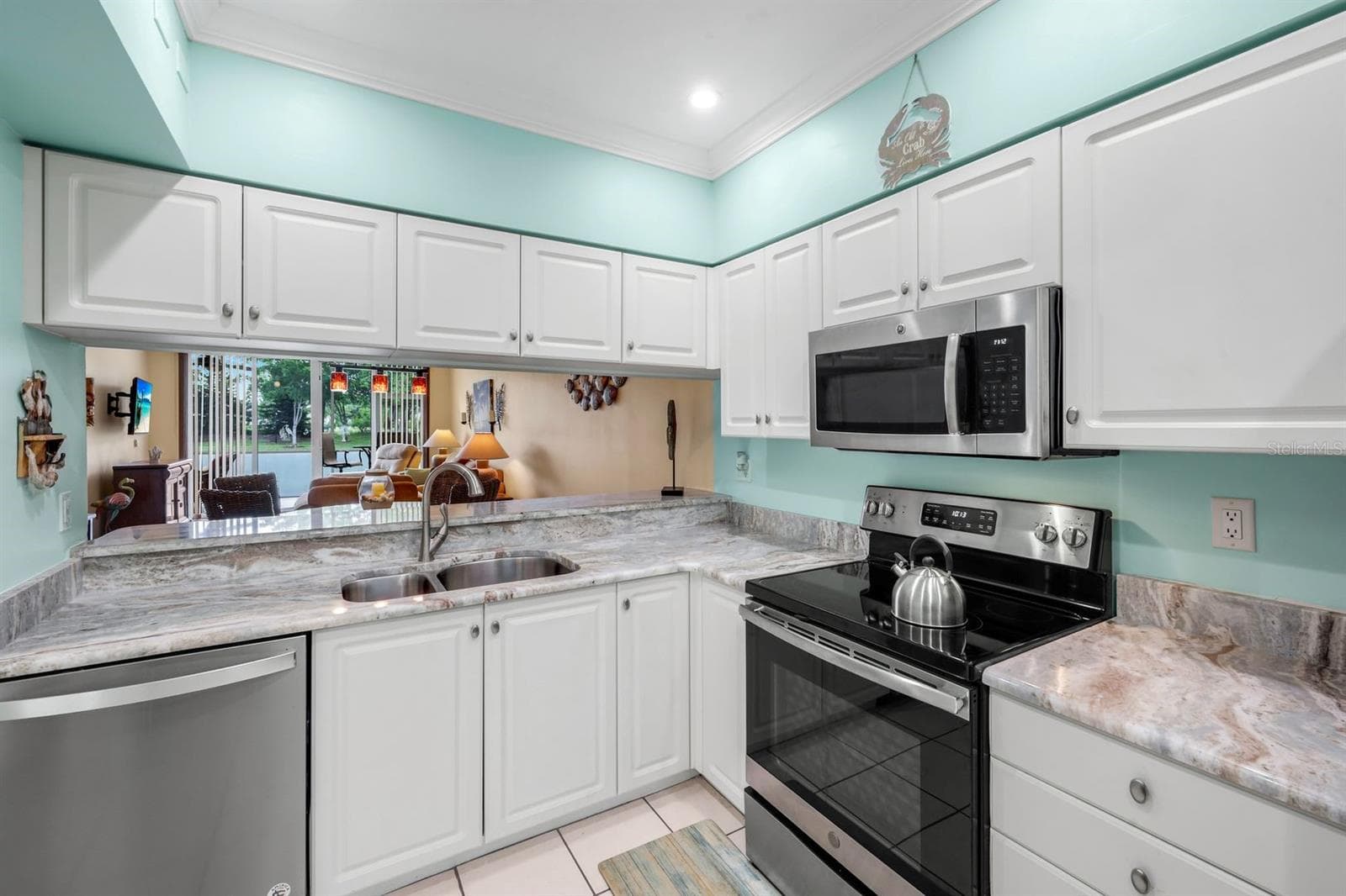 Condominium at 14901 PARK LAKE DR #106, FORT MYERS, photo 6 of 23