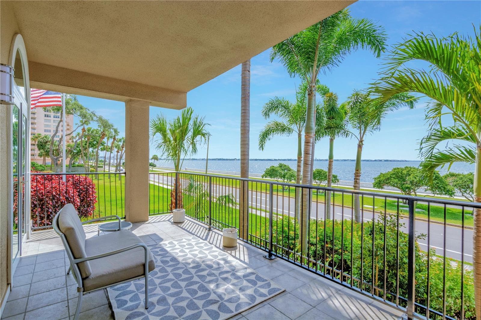 Condominium at 2419 BAYSHORE BLVD #2N, TAMPA, photo 4 of 40