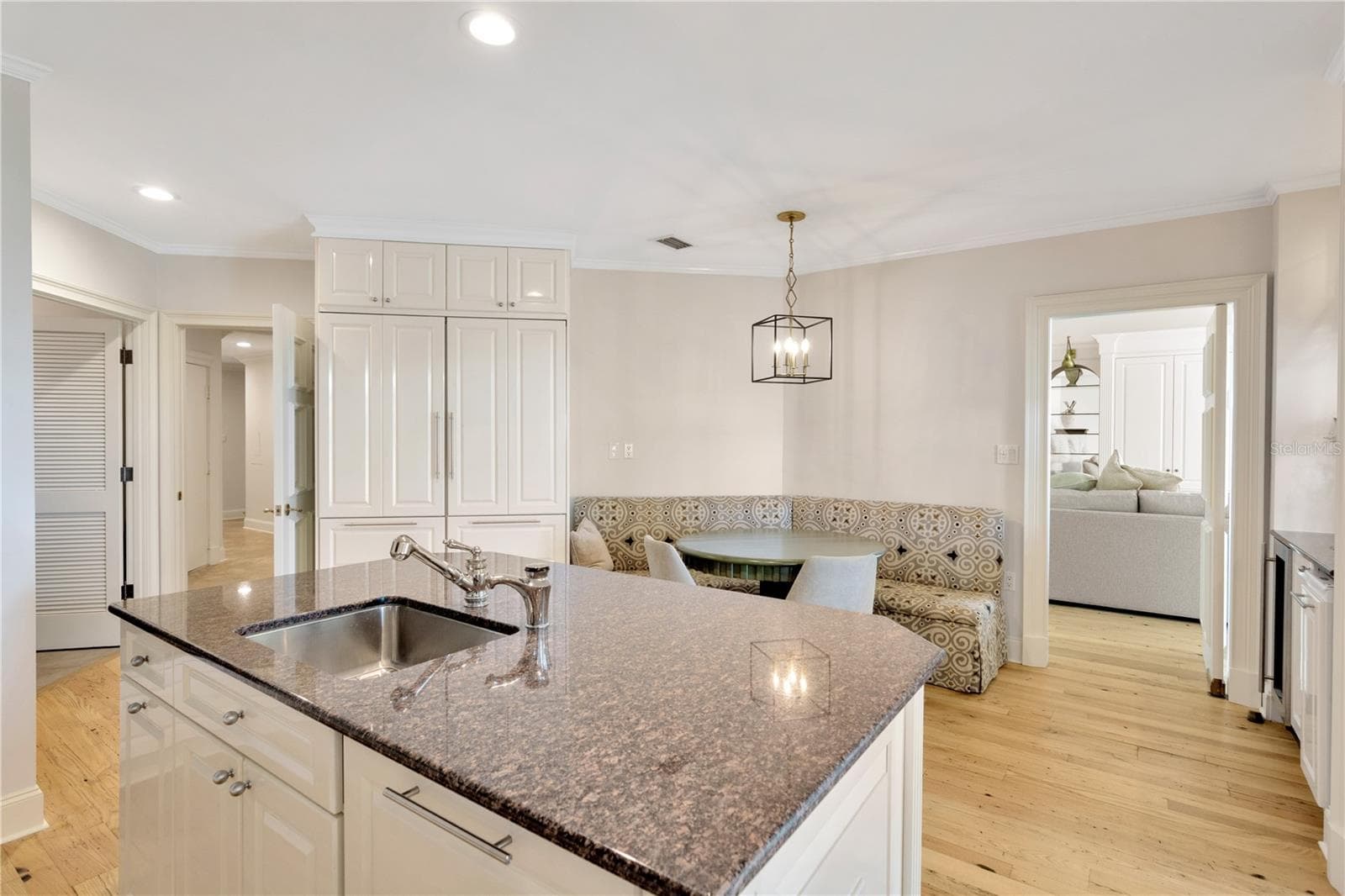 Condominium at 2419 BAYSHORE BLVD #2N, TAMPA, photo 8 of 40