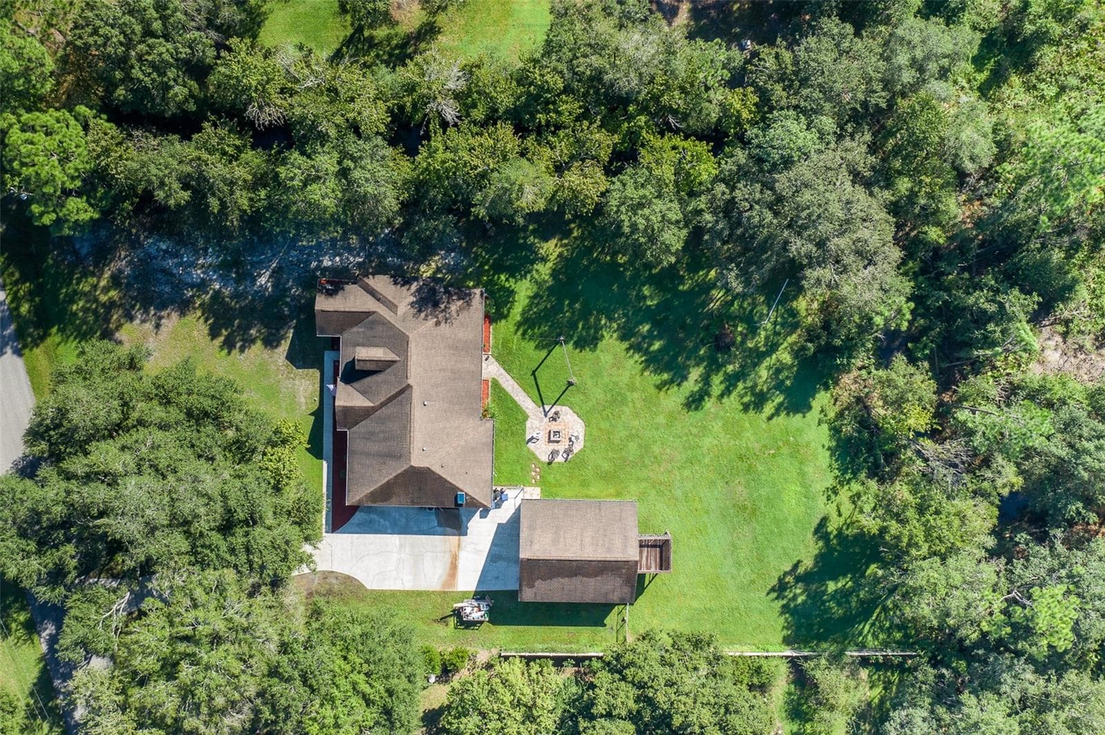 Single Family Residence at 31524 CROSS CREEK LN, WESLEY CHAPEL, photo 4 of 59