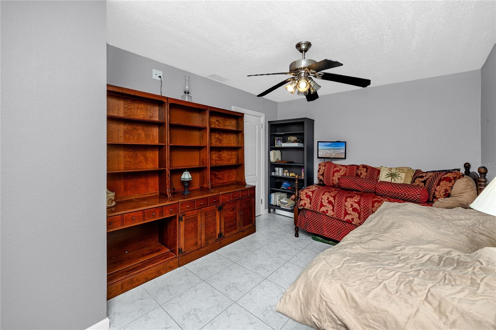 Single Family Residence at 902 ROBIN AVE, PALM HARBOR, photo 30 of 53