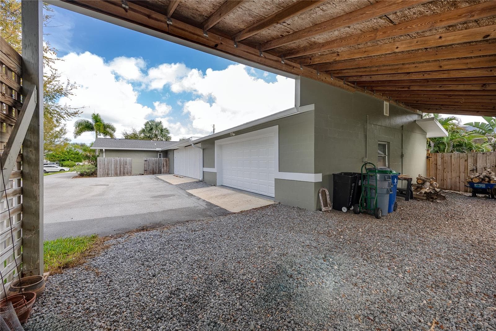 Single Family Residence at 902 ROBIN AVE, PALM HARBOR, photo 33 of 53