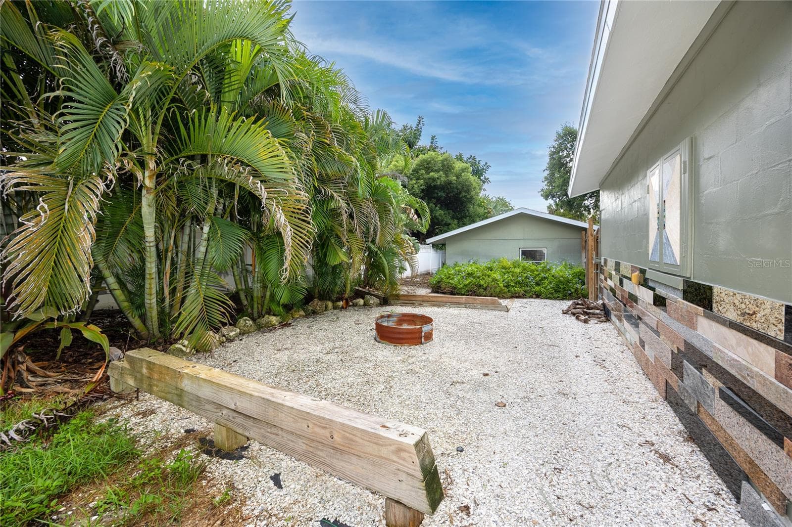 Single Family Residence at 902 ROBIN AVE, PALM HARBOR, photo 44 of 53