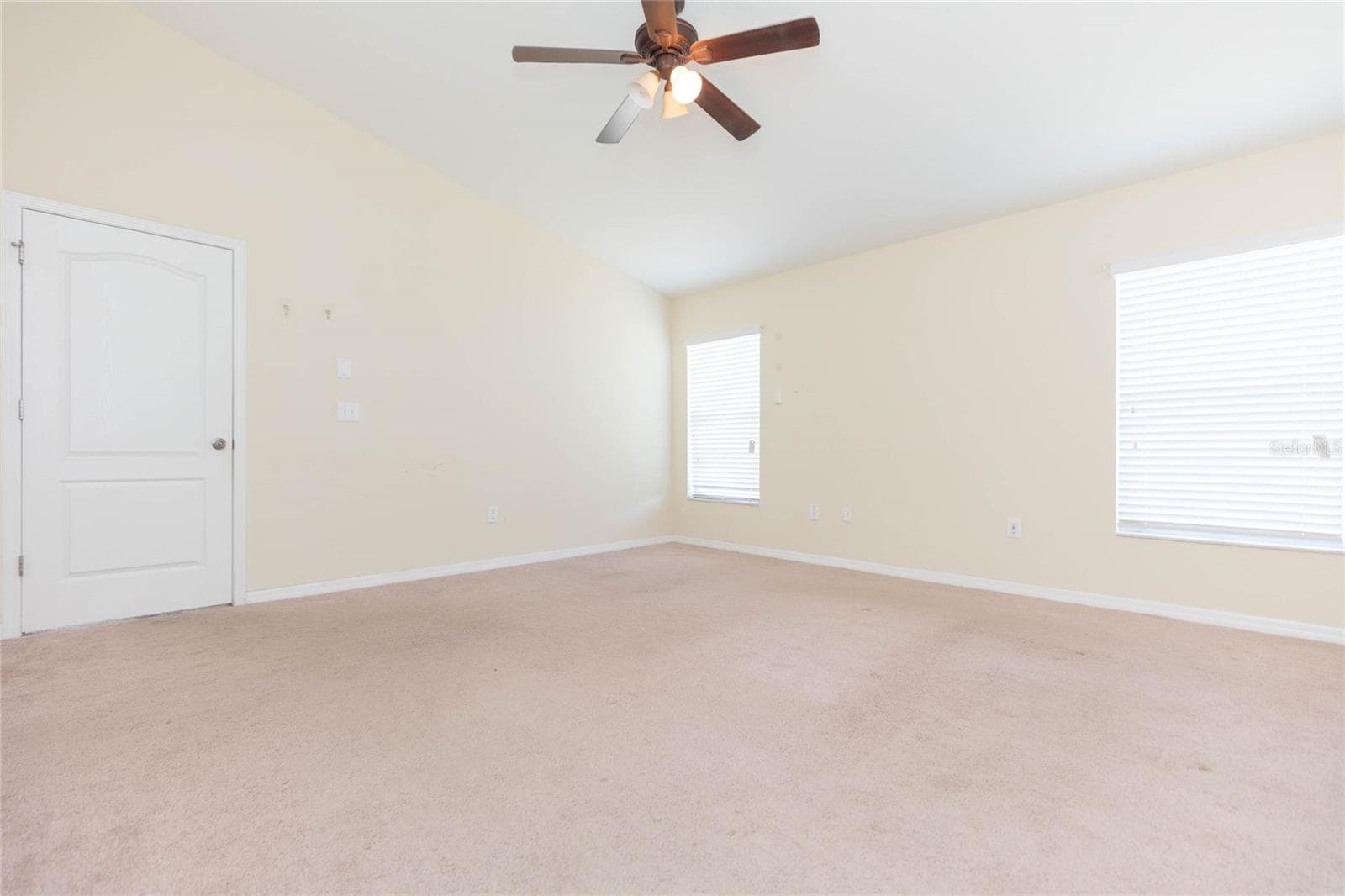 Single Family Residence at 15406 DAKOTA SKY PL, RUSKIN, photo 18 of 42