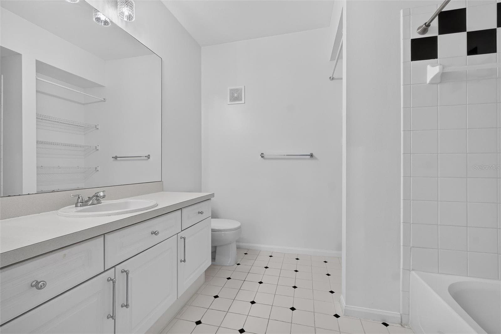 Primary Bathroom - 460 WATER ST #460, CELEBRATION