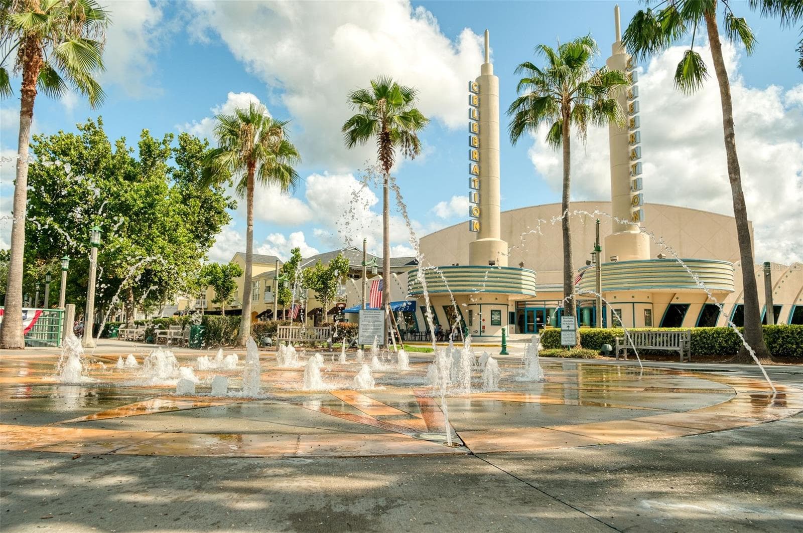 Lakeside Splashpad - 460 WATER ST #460, CELEBRATION