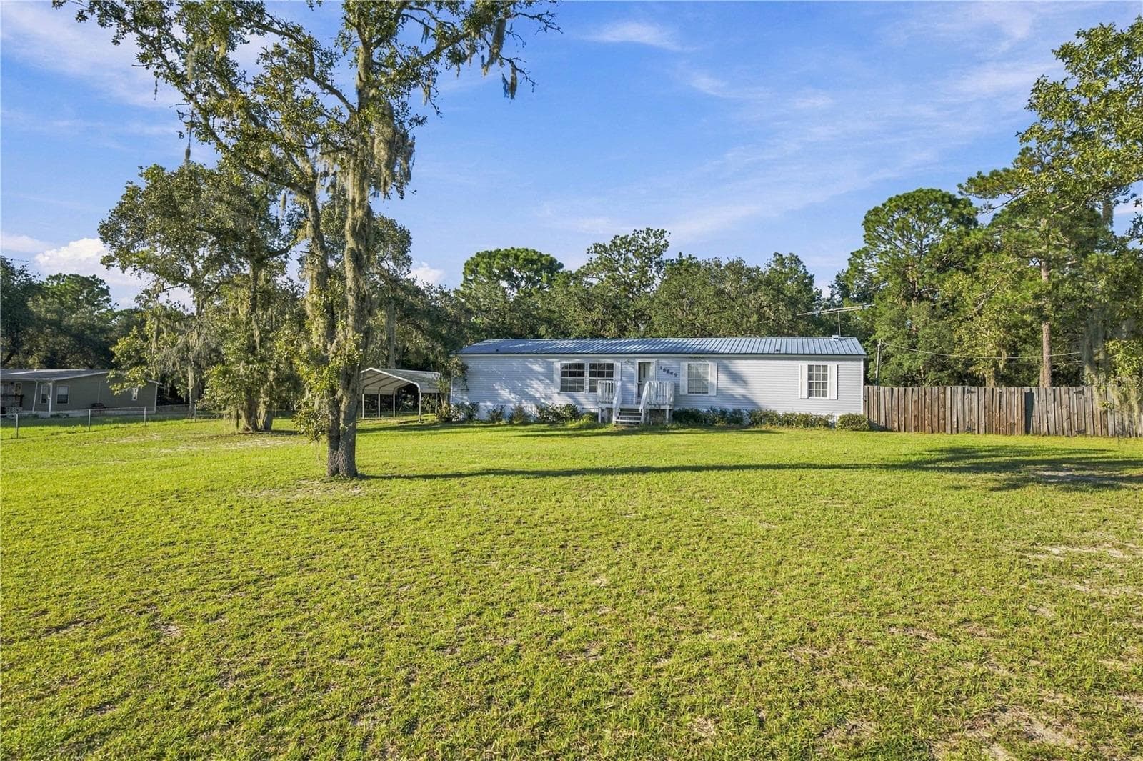 Manufactured Home at 16849 SW 47TH PLACE RD, OCALA, photo 3 of 31