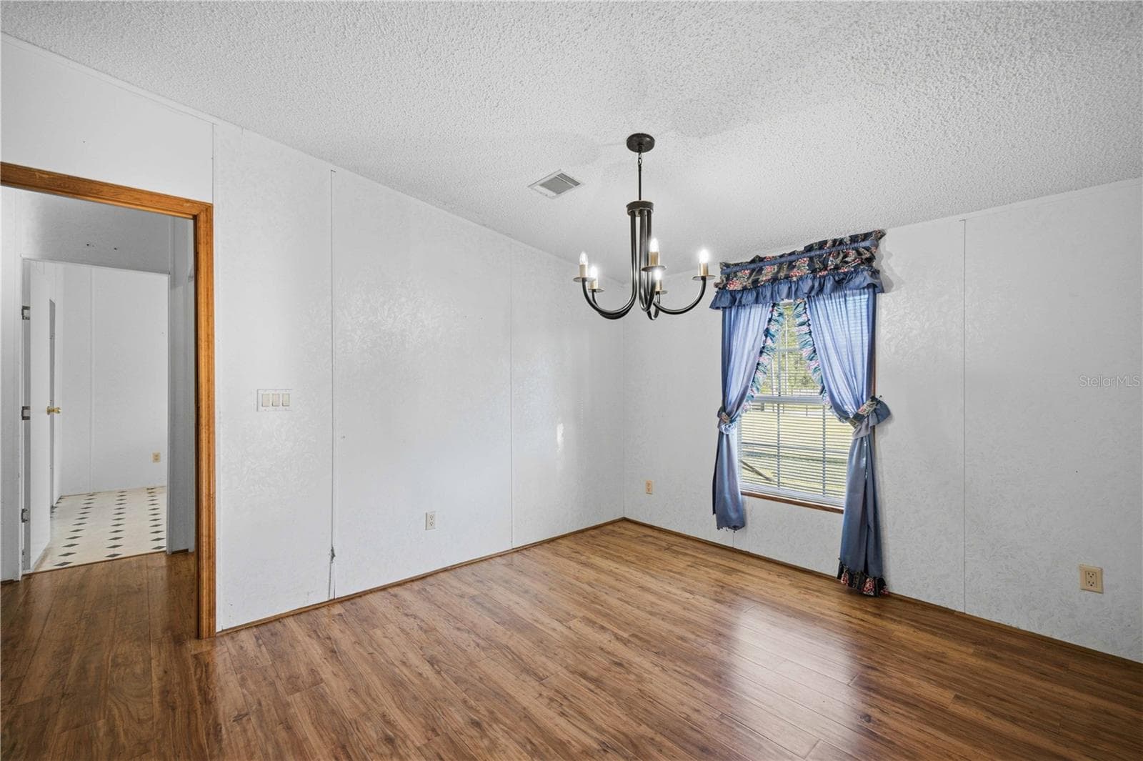 Manufactured Home at 16849 SW 47TH PLACE RD, OCALA, photo 7 of 31