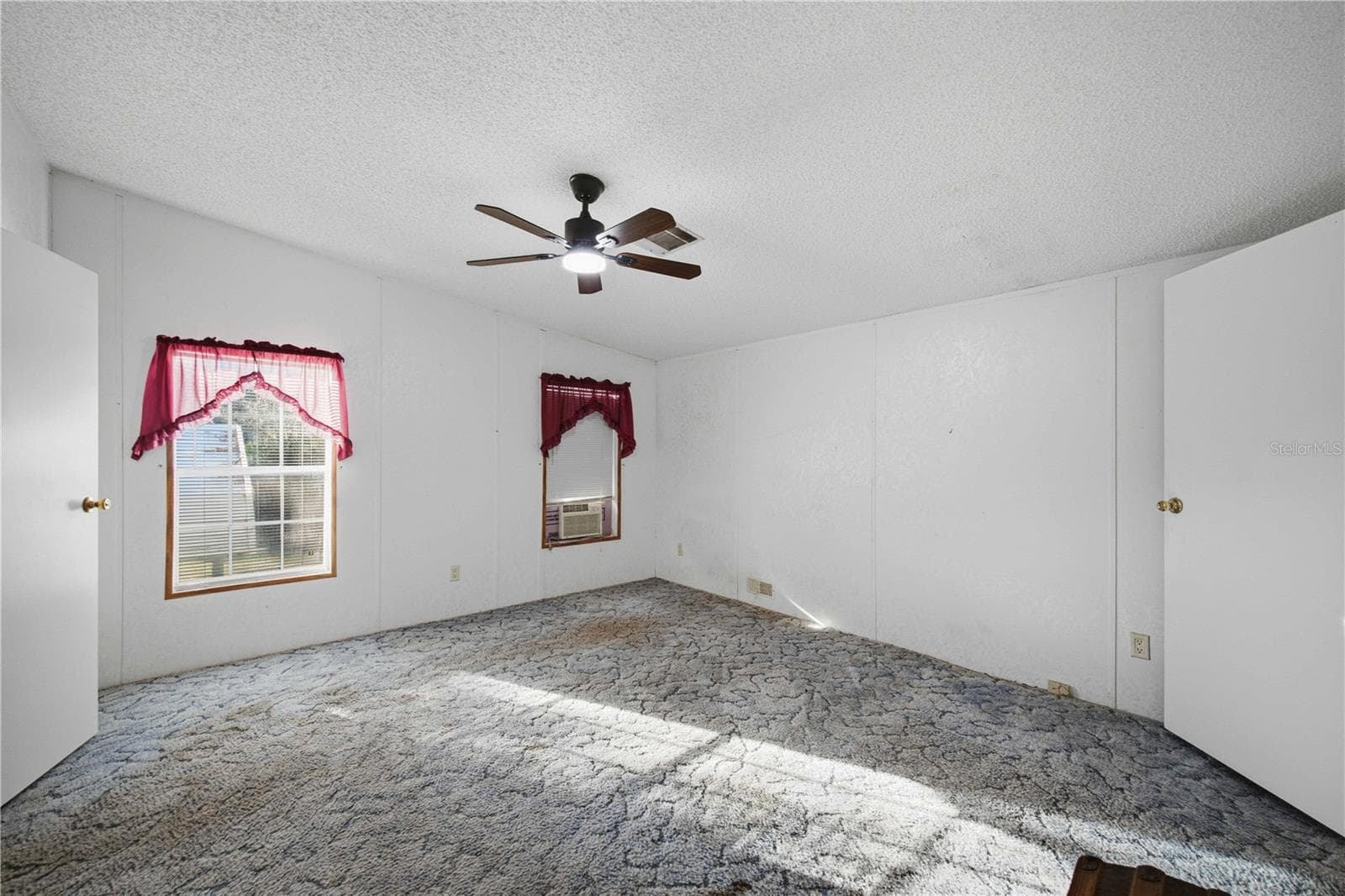 Manufactured Home at 16849 SW 47TH PLACE RD, OCALA, photo 17 of 31