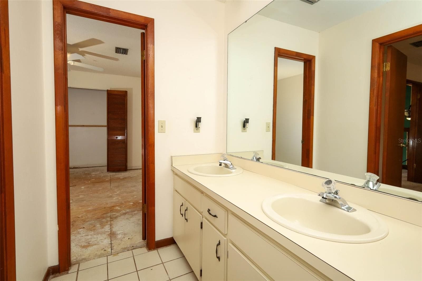 Single Family Residence at 312 KIMBERLY CT, SANFORD, photo 38 of 77
