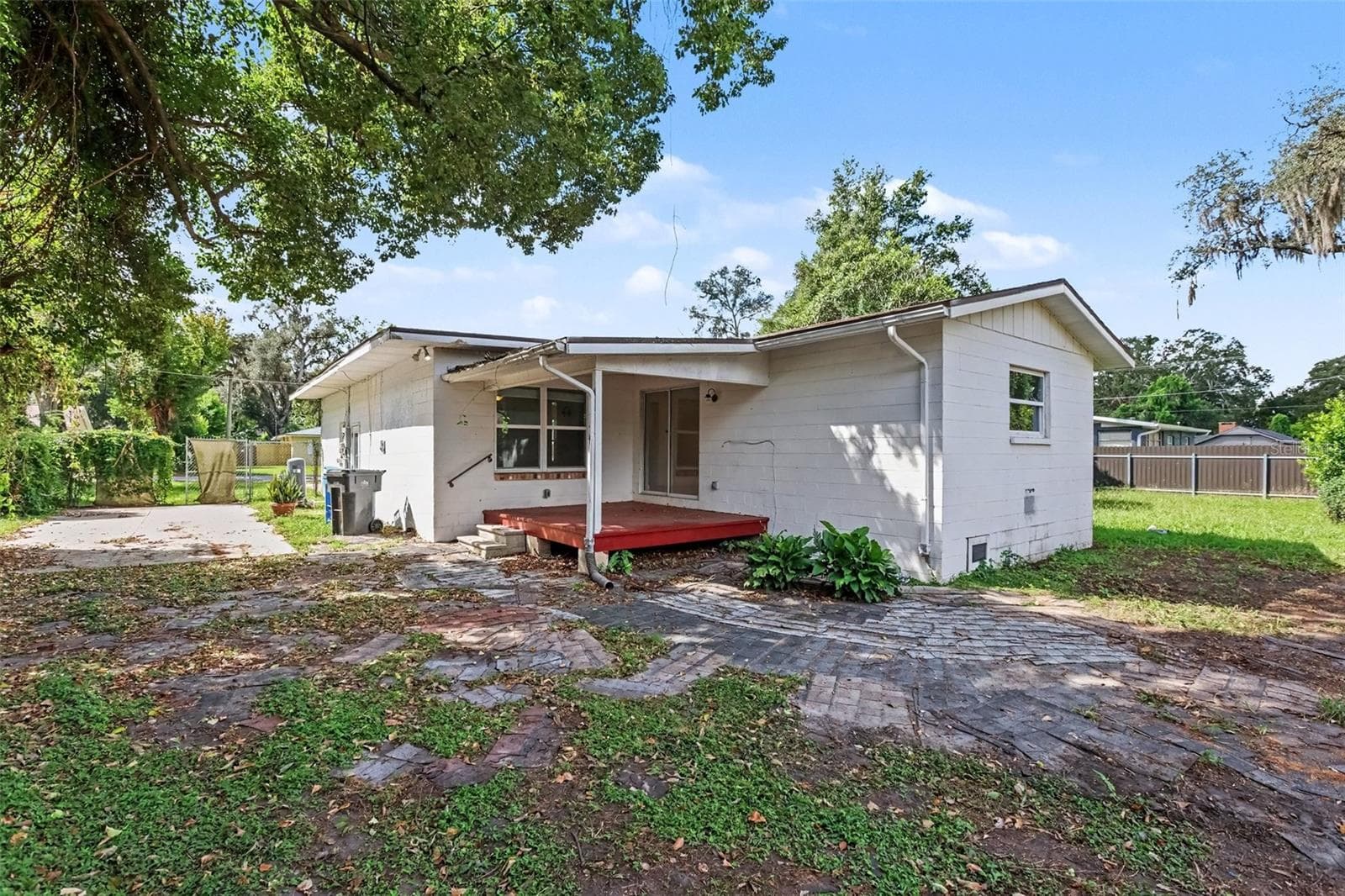 Single Family Residence at 404 E MORGAN ST, BRANDON, photo 25 of 27