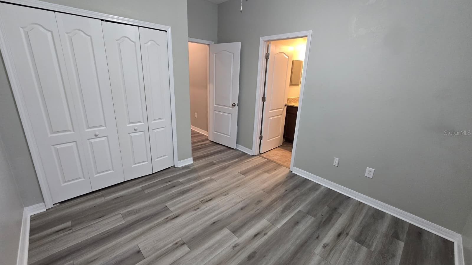 Single Family Residence at 13211 ROYAL PINES AVE, RIVERVIEW, photo 10 of 16
