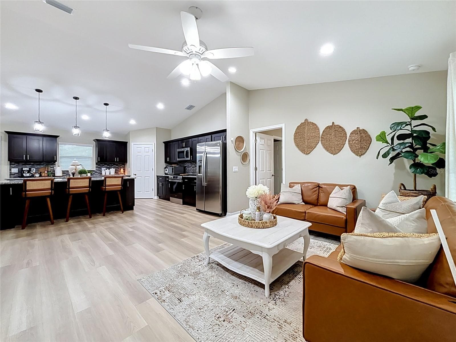 Single Family Residence at 221 AVENUE P NW, WINTER HAVEN, photo 3 of 50