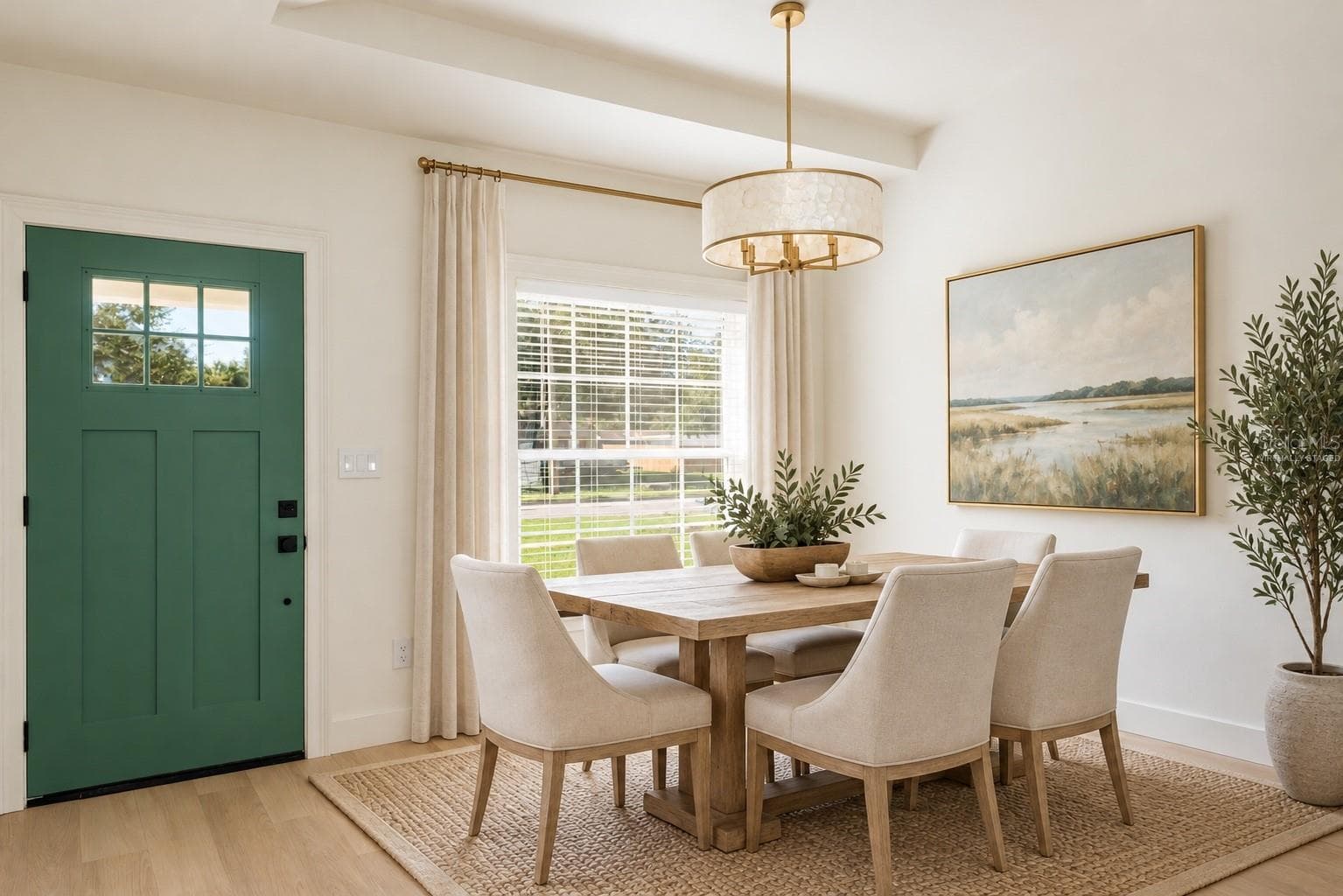 Virtually staged - 4711 W EL PRADO BLVD, TAMPA