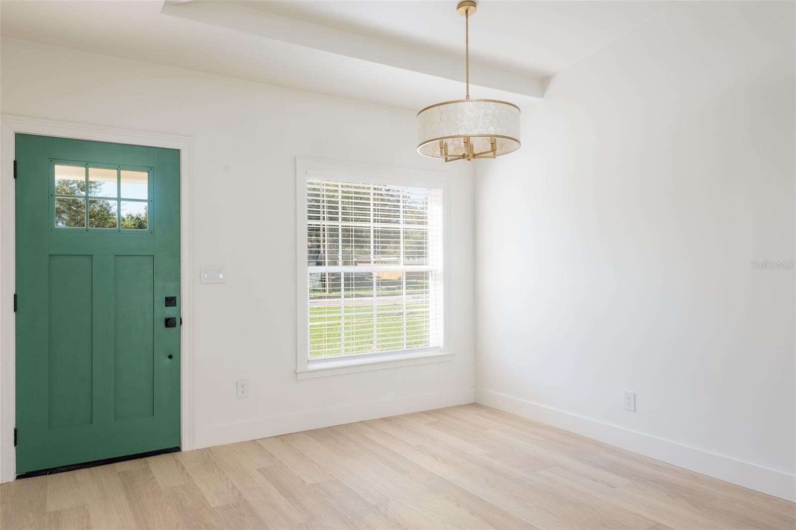 Single Family Residence at 4711 W EL PRADO BLVD, TAMPA, photo 6 of 32