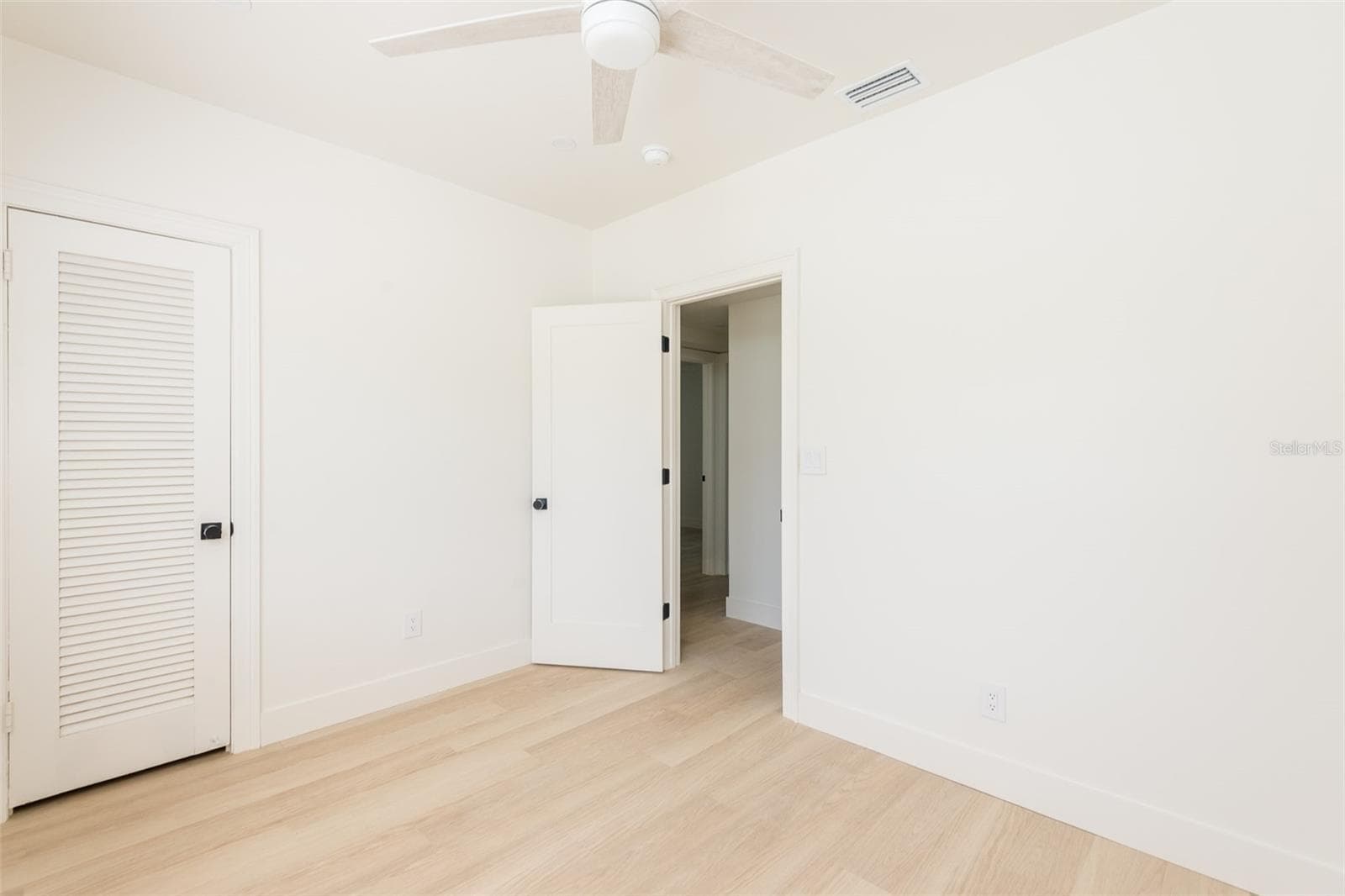 Single Family Residence at 4711 W EL PRADO BLVD, TAMPA, photo 21 of 32