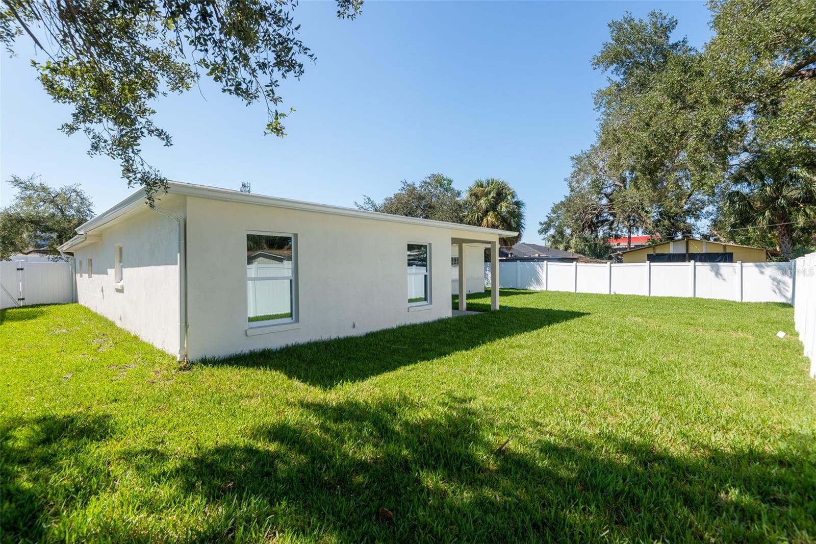Single Family Residence at 4711 W EL PRADO BLVD, TAMPA, photo 26 of 32