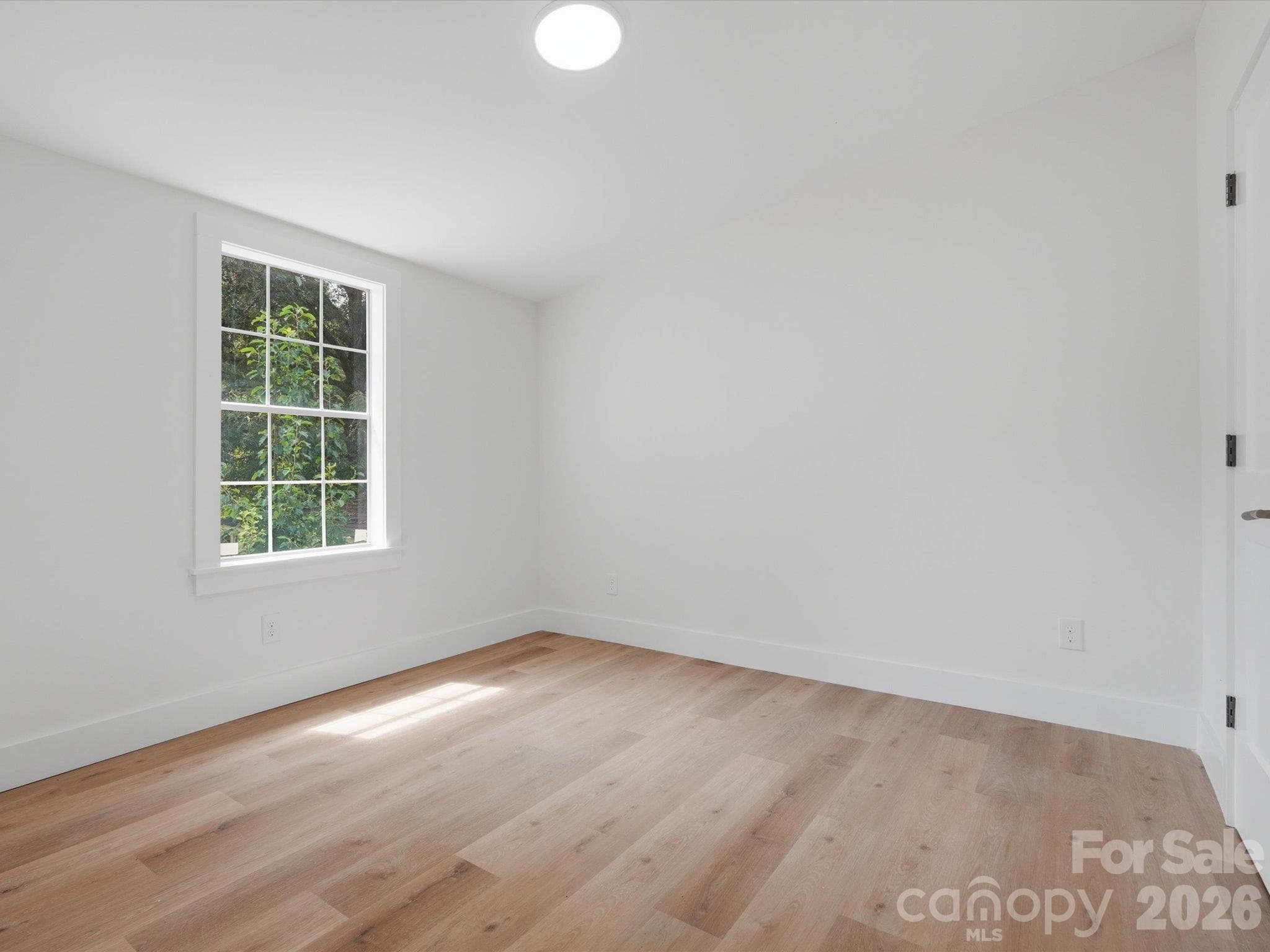 Single Family Residence at 405 Marie Court, York, photo 19 of 22