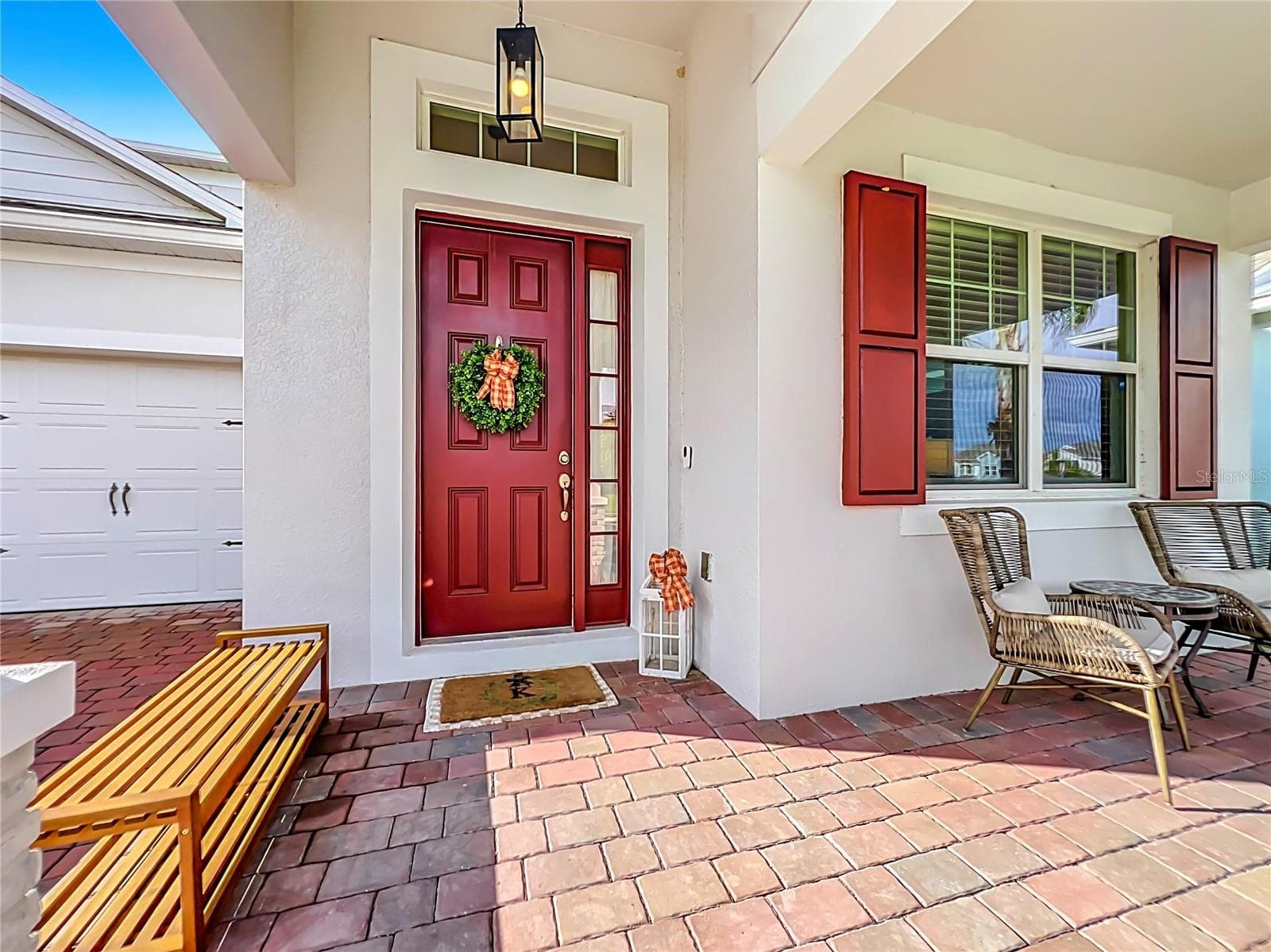 Welcoming Front Porch - 1213 FOLTZ LOOP, OAKLAND