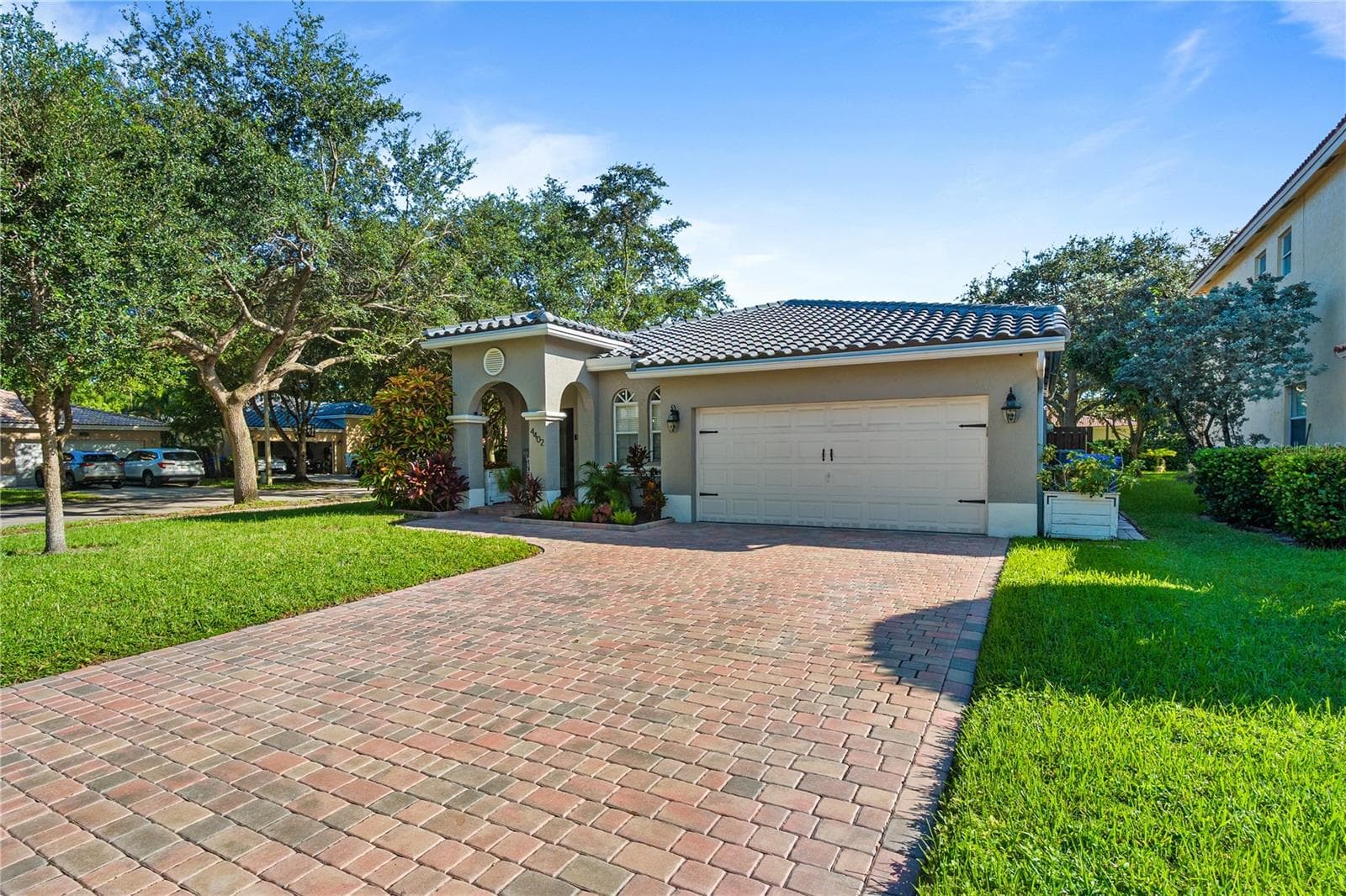 Single Family Residence at 4402 NW 43RD ST, COCONUT CREEK, photo 3 of 75