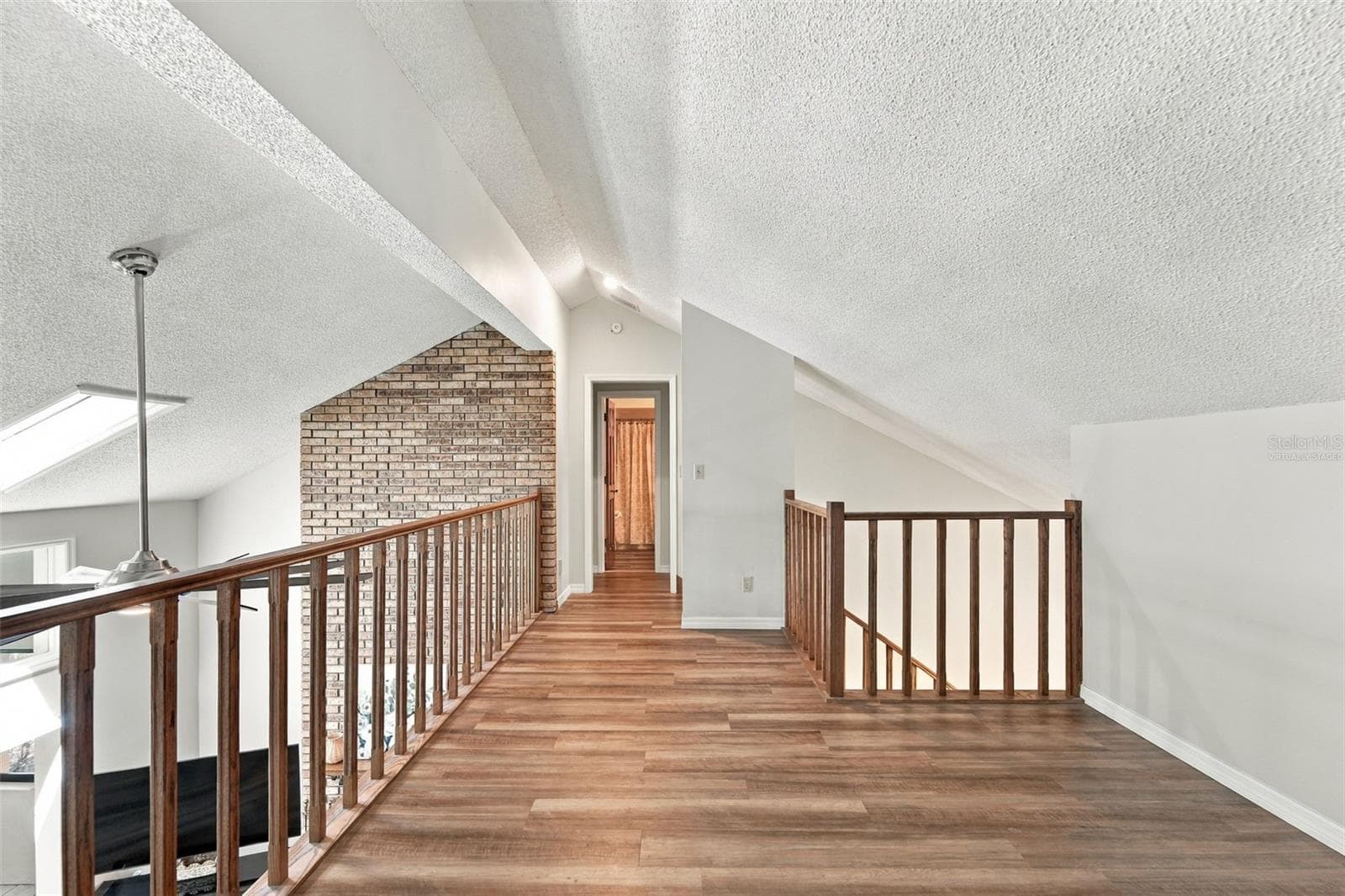 Loft - 116 GOLF CLUB DR, LONGWOOD