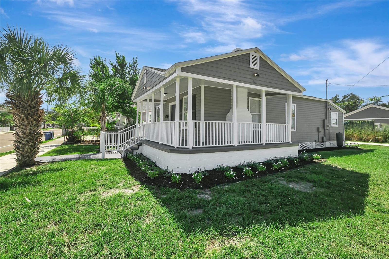 Single Family Residence at 3812 N TAMPA ST, TAMPA, photo 3 of 43