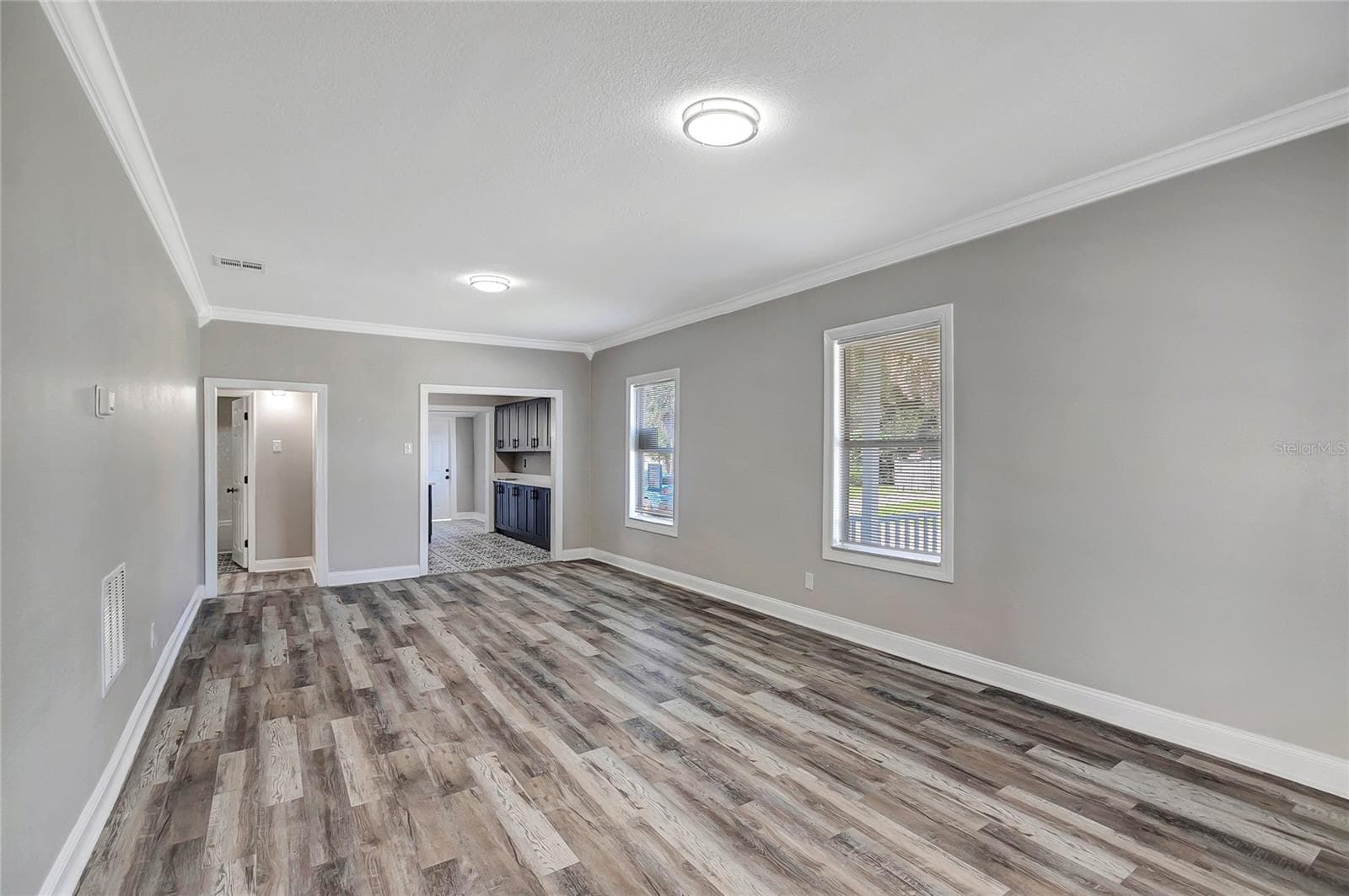 Single Family Residence at 3812 N TAMPA ST, TAMPA, photo 8 of 43