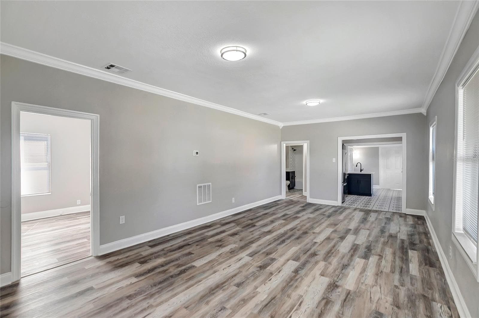 Single Family Residence at 3812 N TAMPA ST, TAMPA, photo 9 of 43