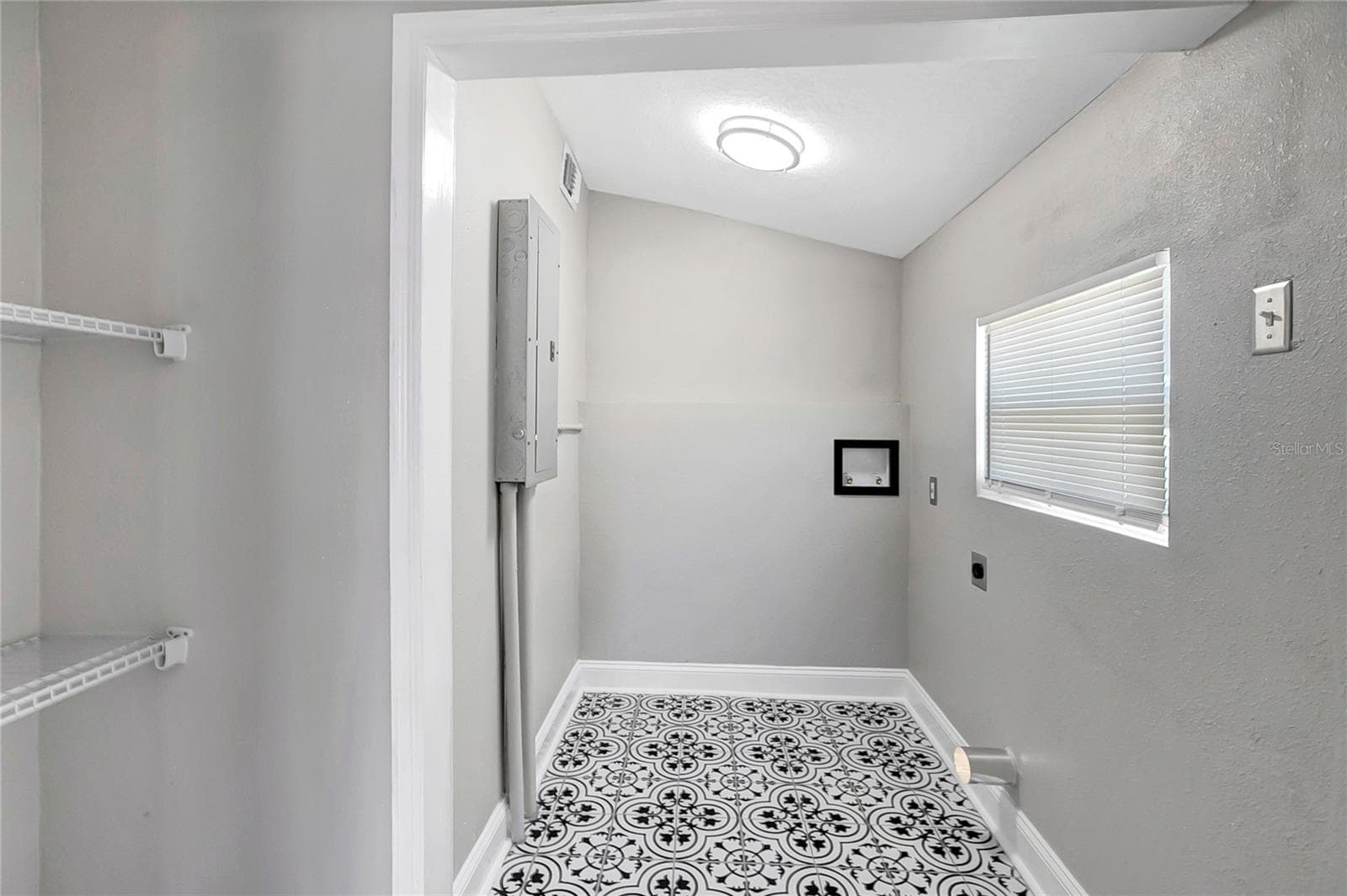 Single Family Residence at 3812 N TAMPA ST, TAMPA, photo 34 of 43