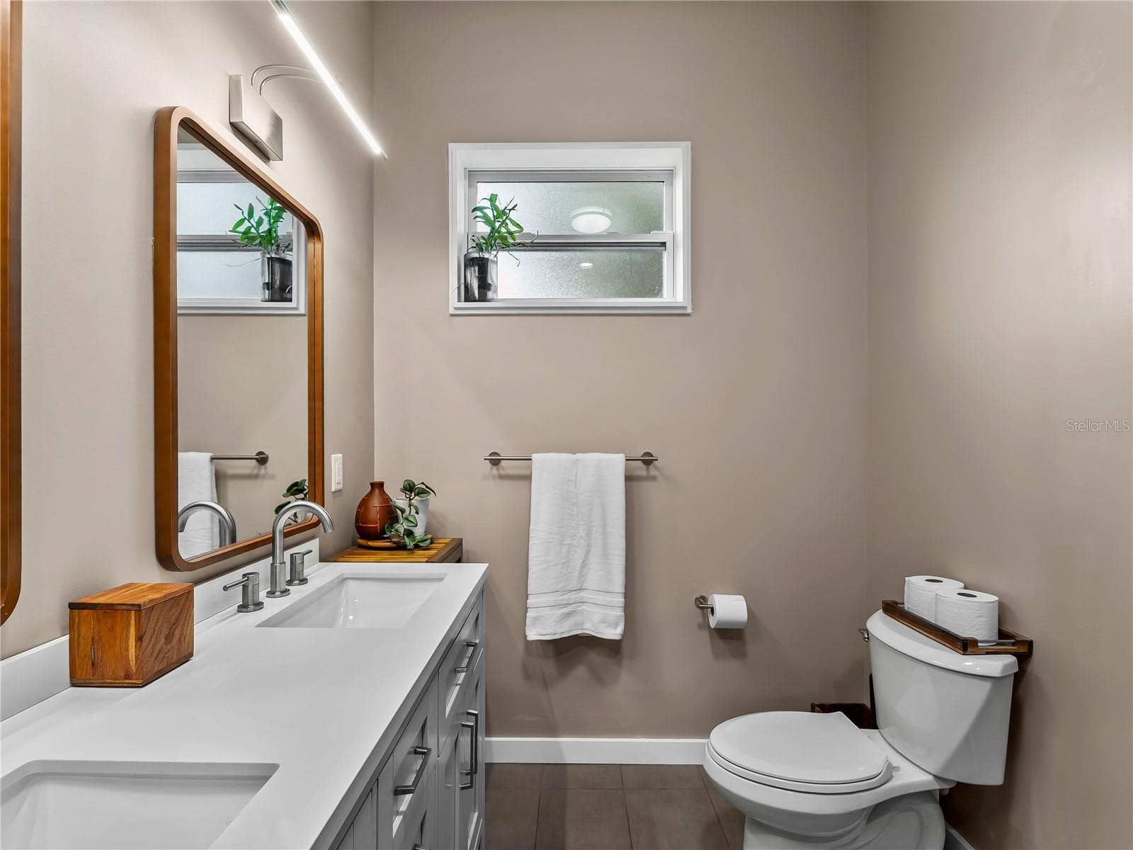 PrimaryBath_8163WalbertSt_PortCharlotte_CleanFinish_Detail.jpg - 8163 WALBERT ST, PORT CHARLOTTE