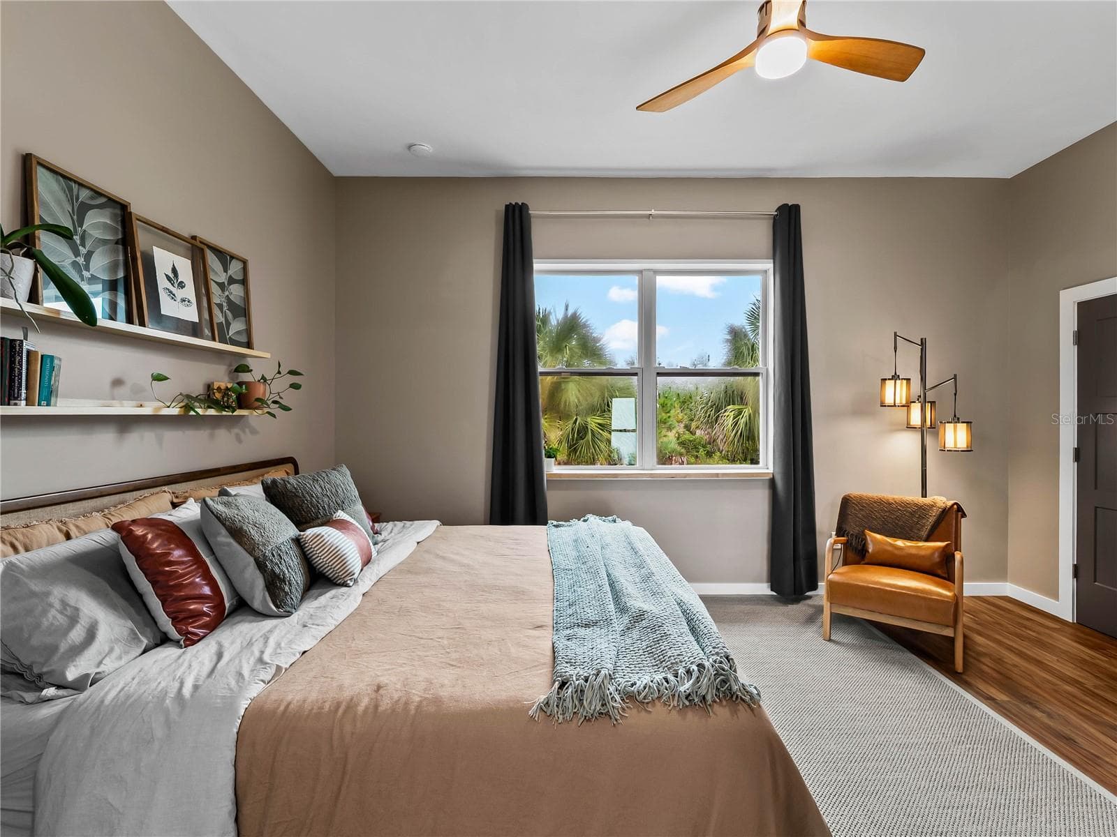 PrimarySuite_8163WalbertSt_PortCharlotte_NaturalLight_Close.jpg - 8163 WALBERT ST, PORT CHARLOTTE